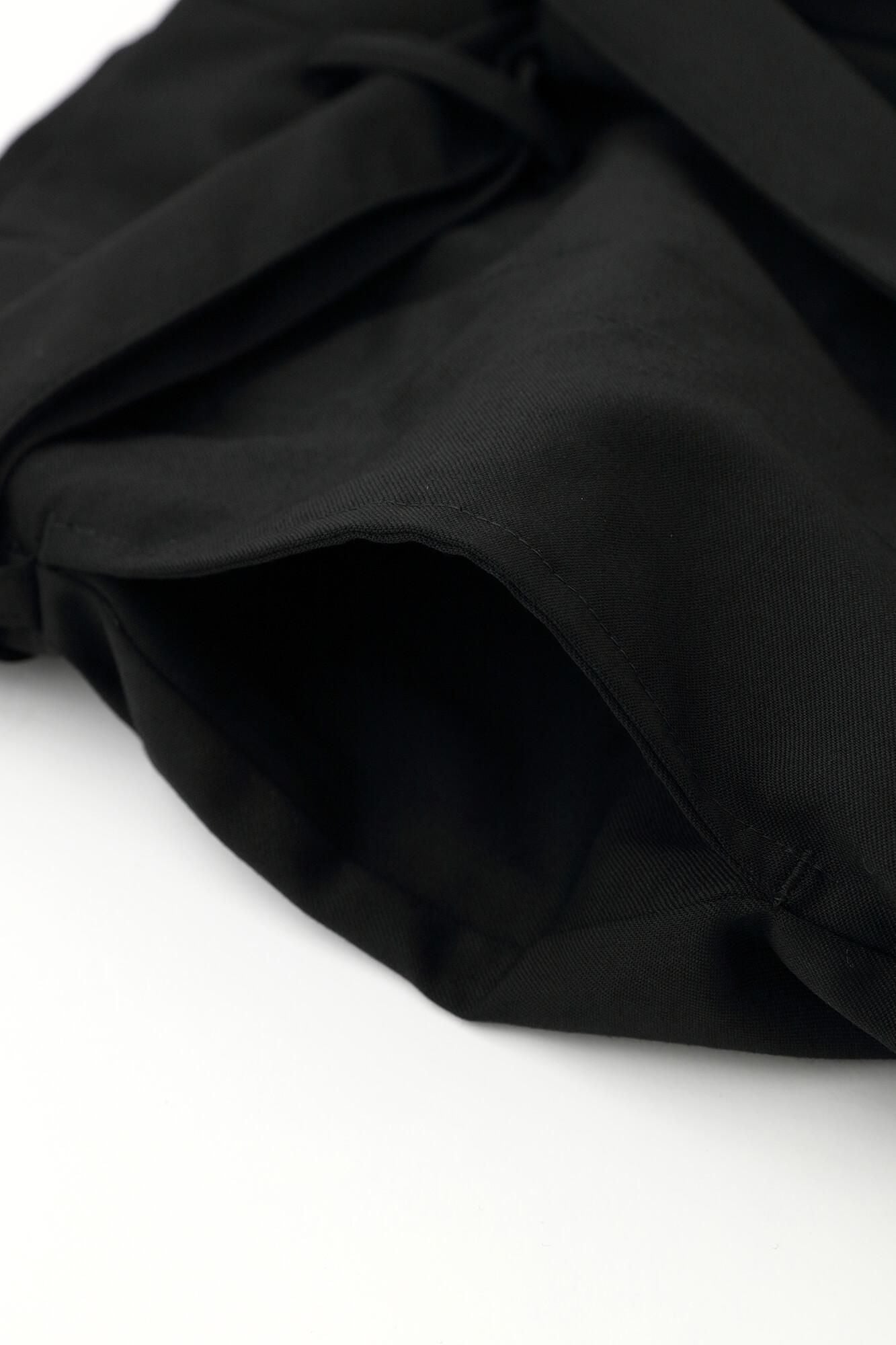 42 Paar Kammgarn, Hakama-förmig (Tattsuke hakamanari)/Nurebairo (Nurebairo)