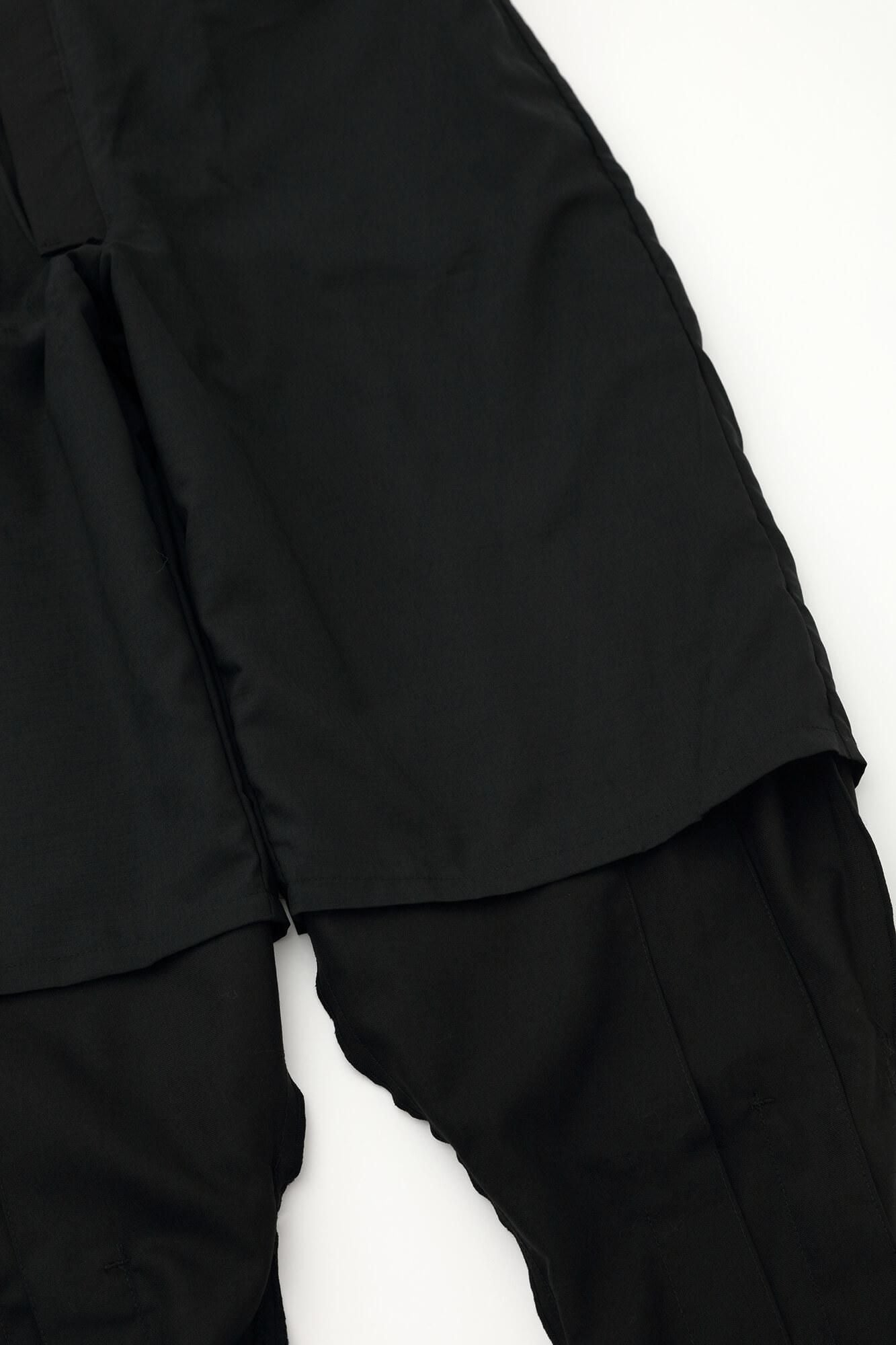 42 Paar Kammgarn, Hakama-förmig (Tattsuke hakamanari)/Nurebairo (Nurebairo)