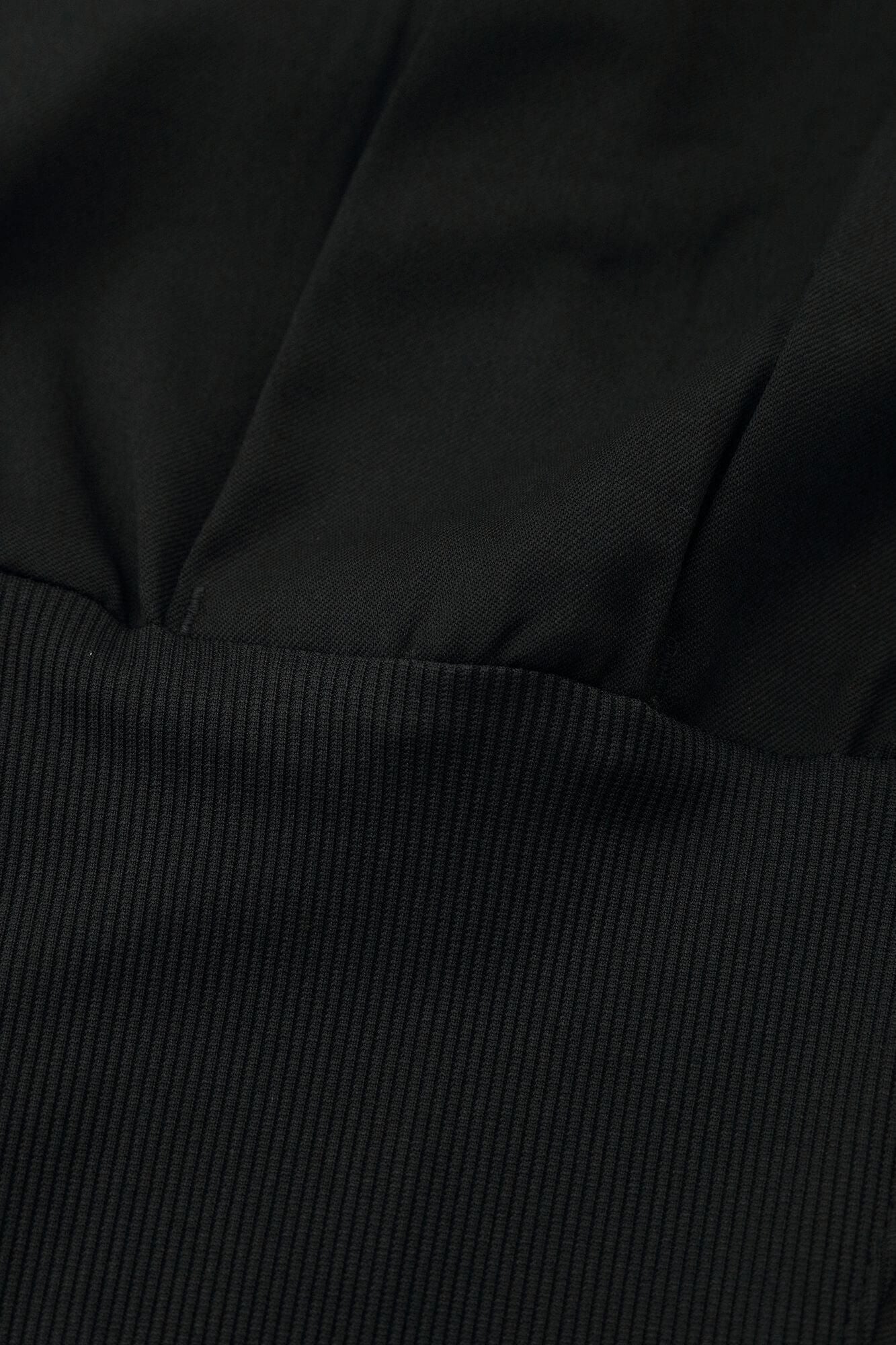 42 Paar Kammgarn, Hakama-förmig (Tattsuke hakamanari)/Nurebairo (Nurebairo)