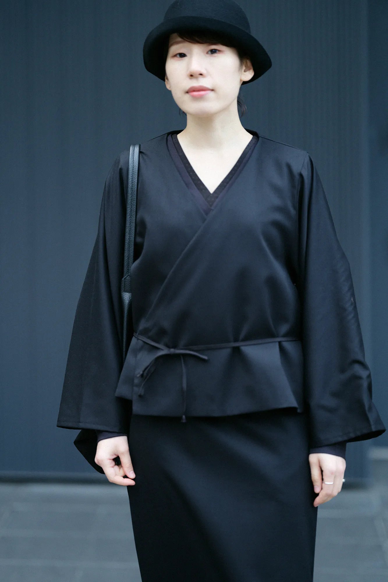 42 Count 2-ply Combed Yarn Kimono Cardigan with Lining / Black