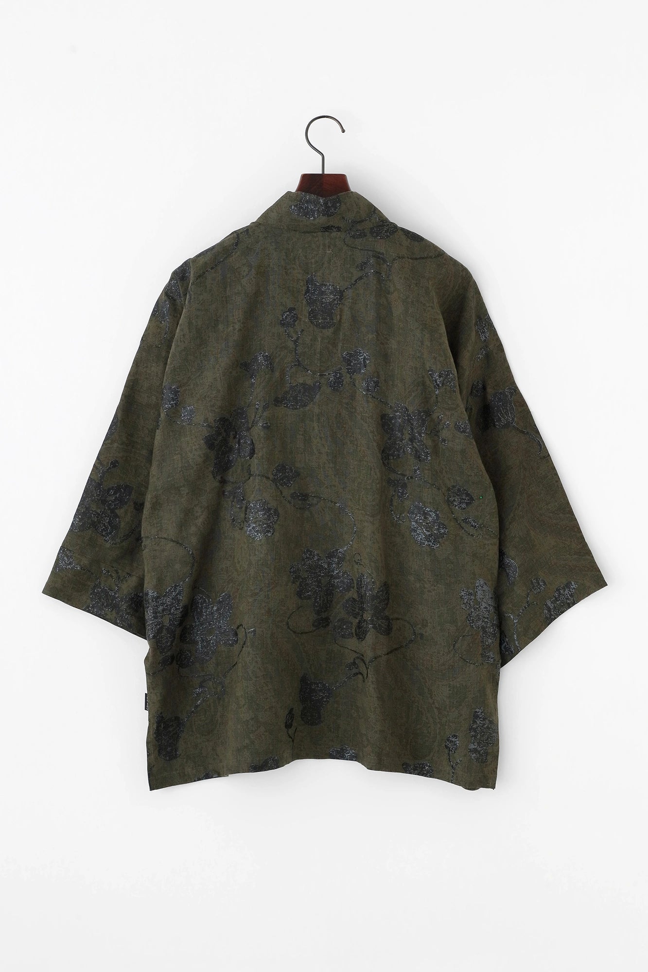 Chanvre Fuuubi Shin'i/Karabana ni Uruwashi Sabi (Sabi) Couleur pin marin (Miruiro)