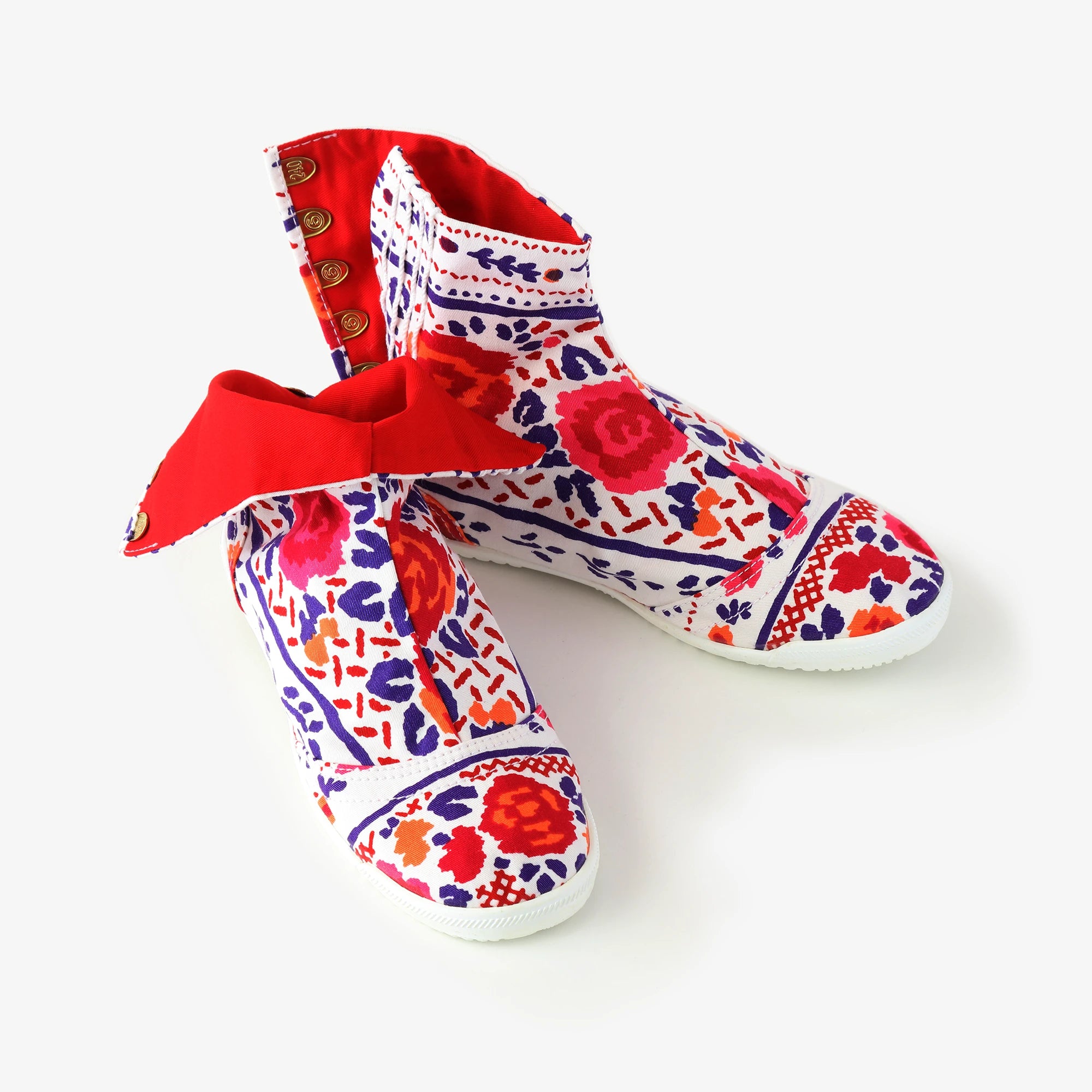 【Online】Marugo Round Toe Tabi Shoes / Eastern Europe