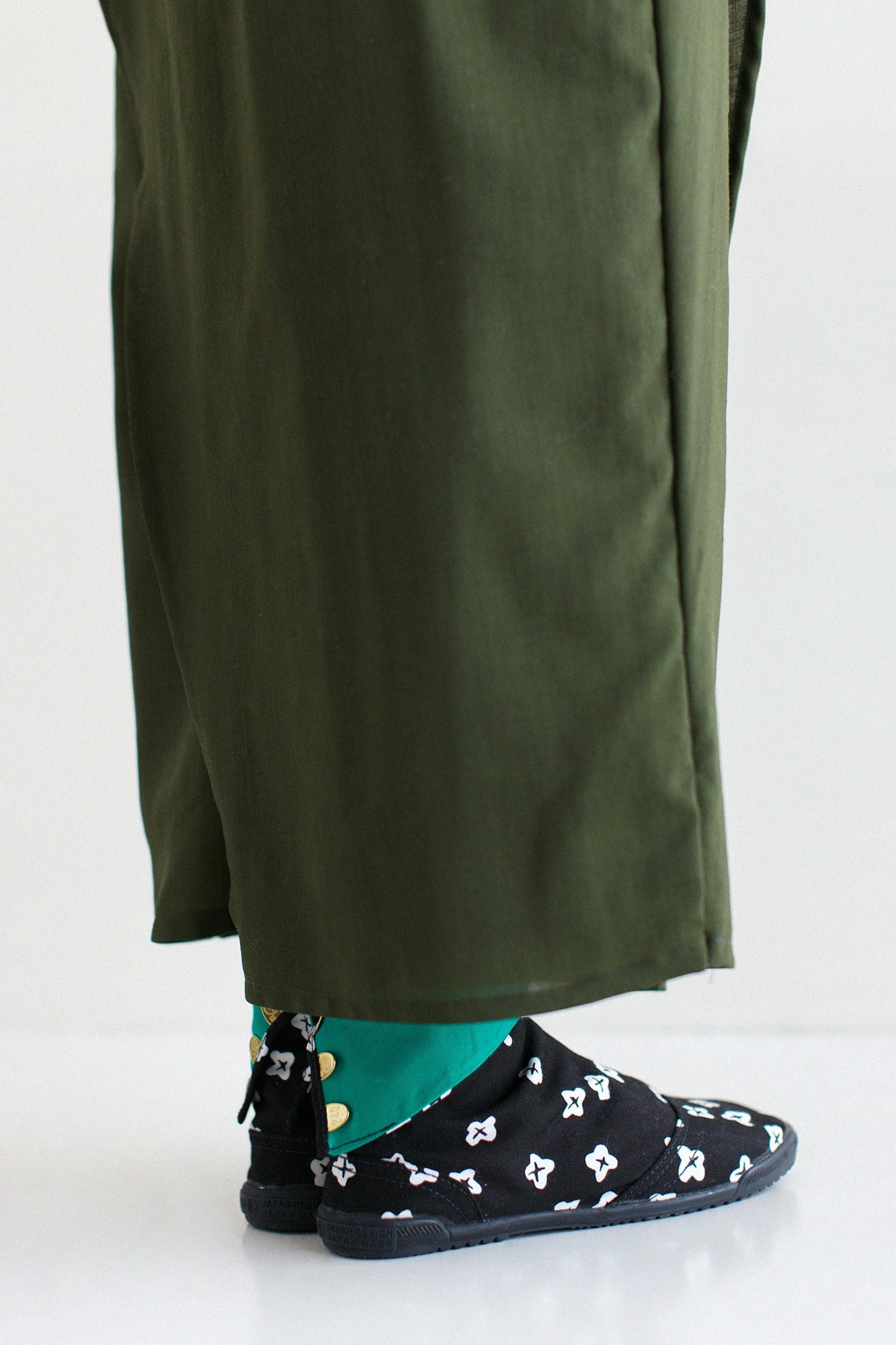 【net limited】Marugo Round Toe Tabi Shoes / Tiny Flowers