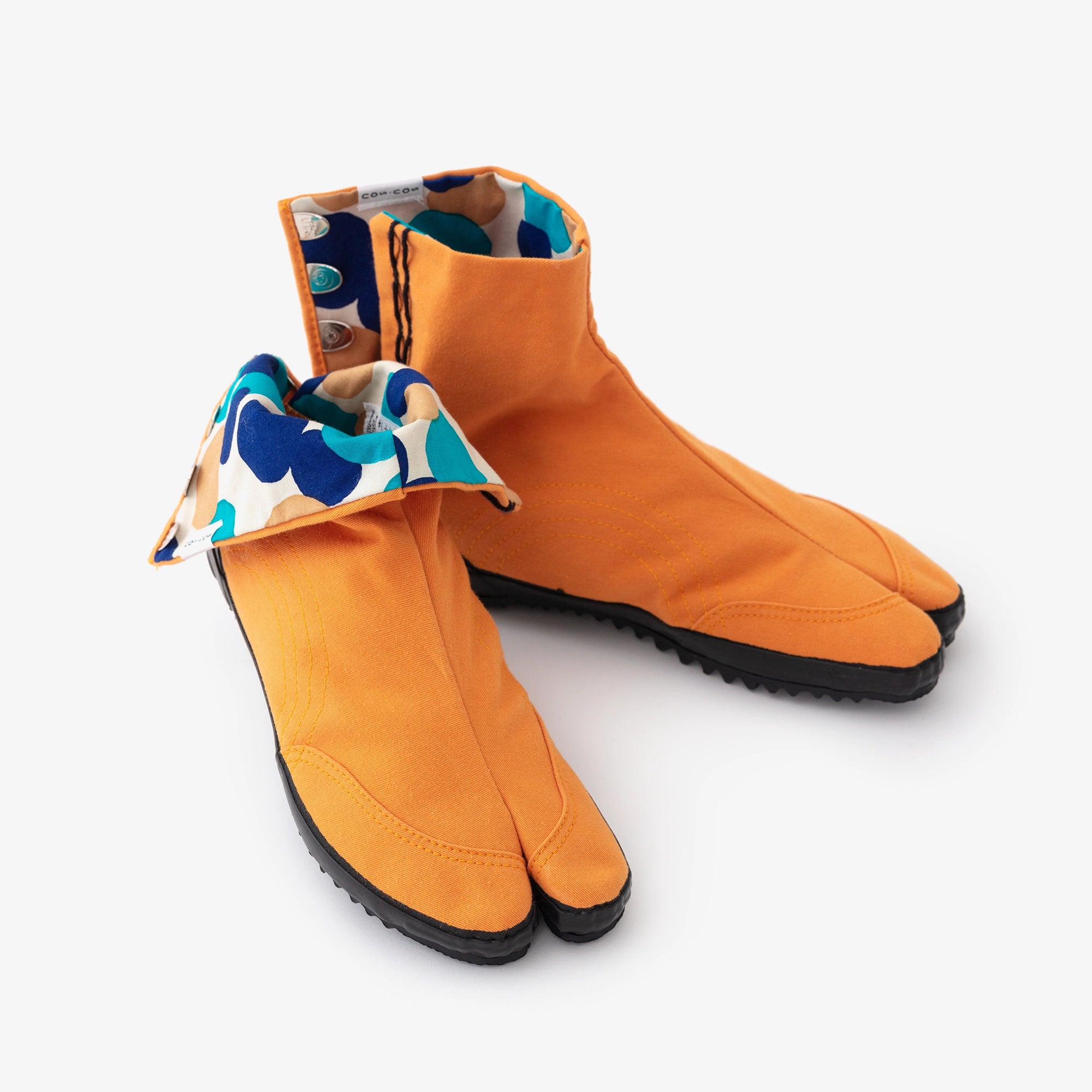 貼付まつり足袋／琥珀色×シャボン玉