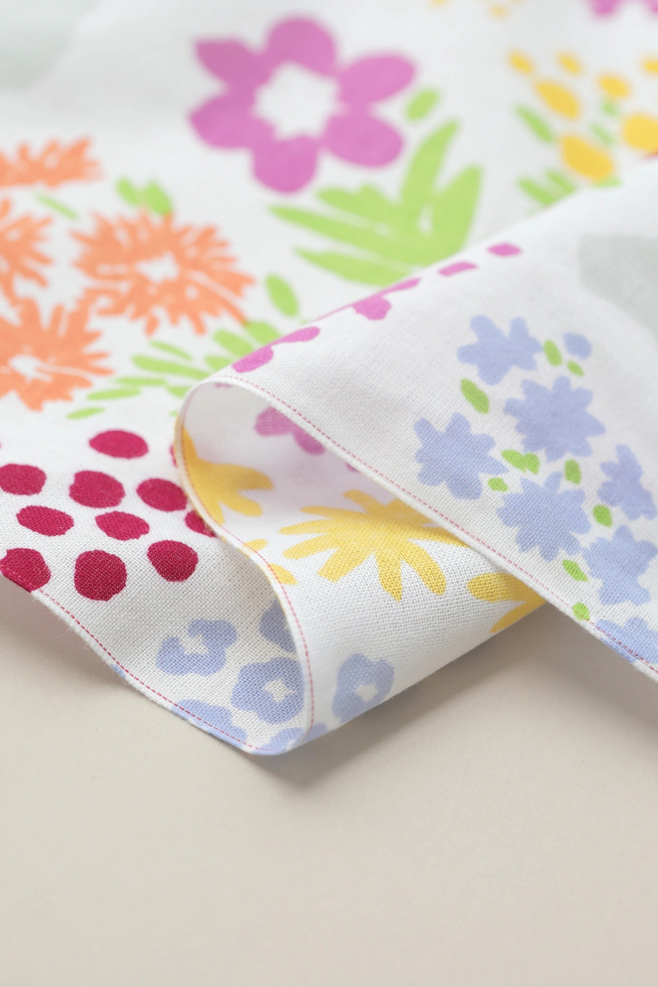 Textile vendu au poids (Ise coton tenugui) / Kikuhanamon <50cm>