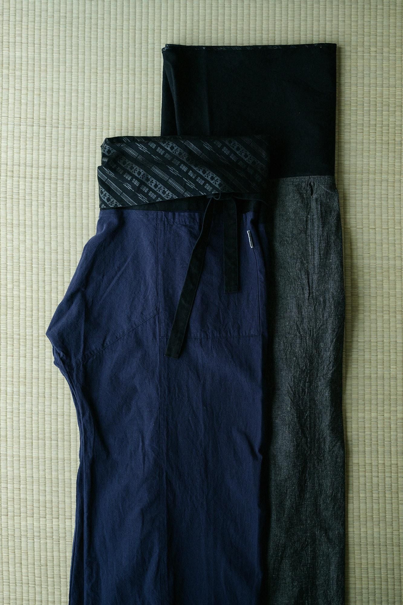 [Uniquement disponible sur net] Ise Momen 20/20 Mélange de lin Fuuubi Bottom/Couleur Charbon (couleur Keshizumi) 2