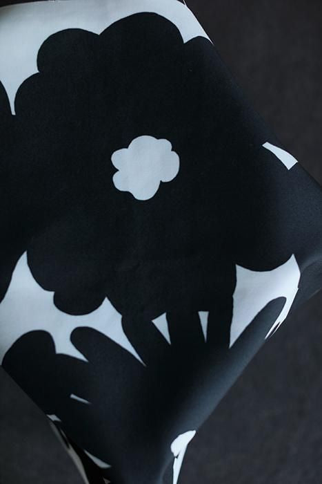 【1-3개월 후 발송】SOU・SOU× Coccole Tino 카운터 의자 /오오라카 검은색