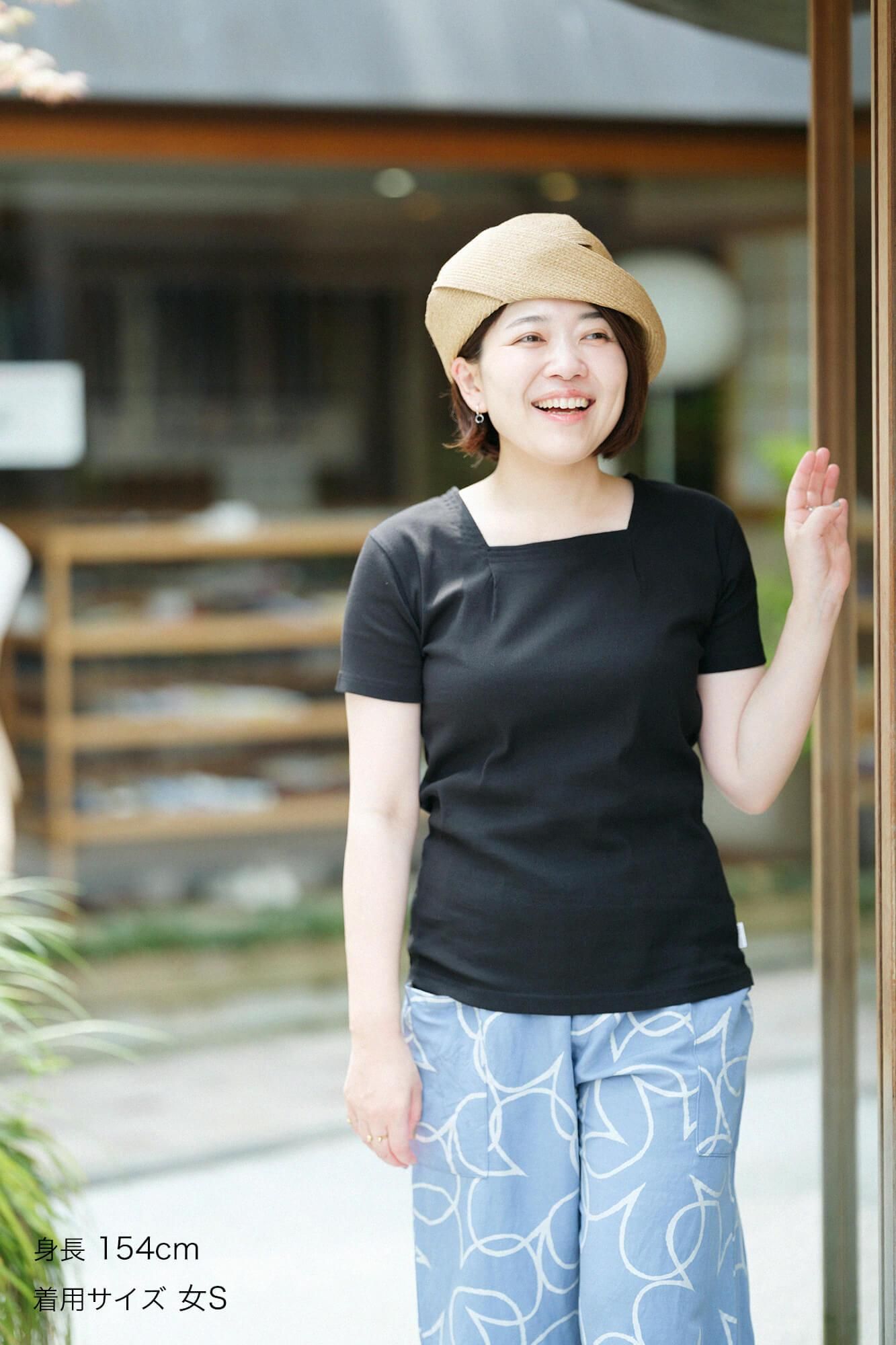 Chizimi Cotton 40/40 Short-sleeved Square Neck Shirt / Black