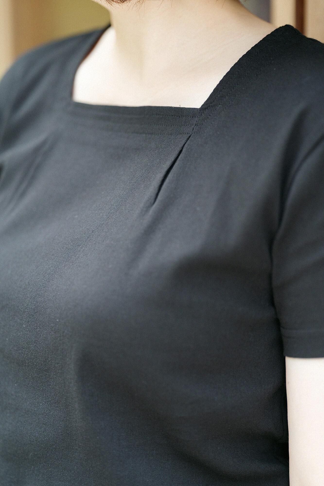 Chizimi Cotton 40/40 Short-sleeved Square Neck Shirt / Black