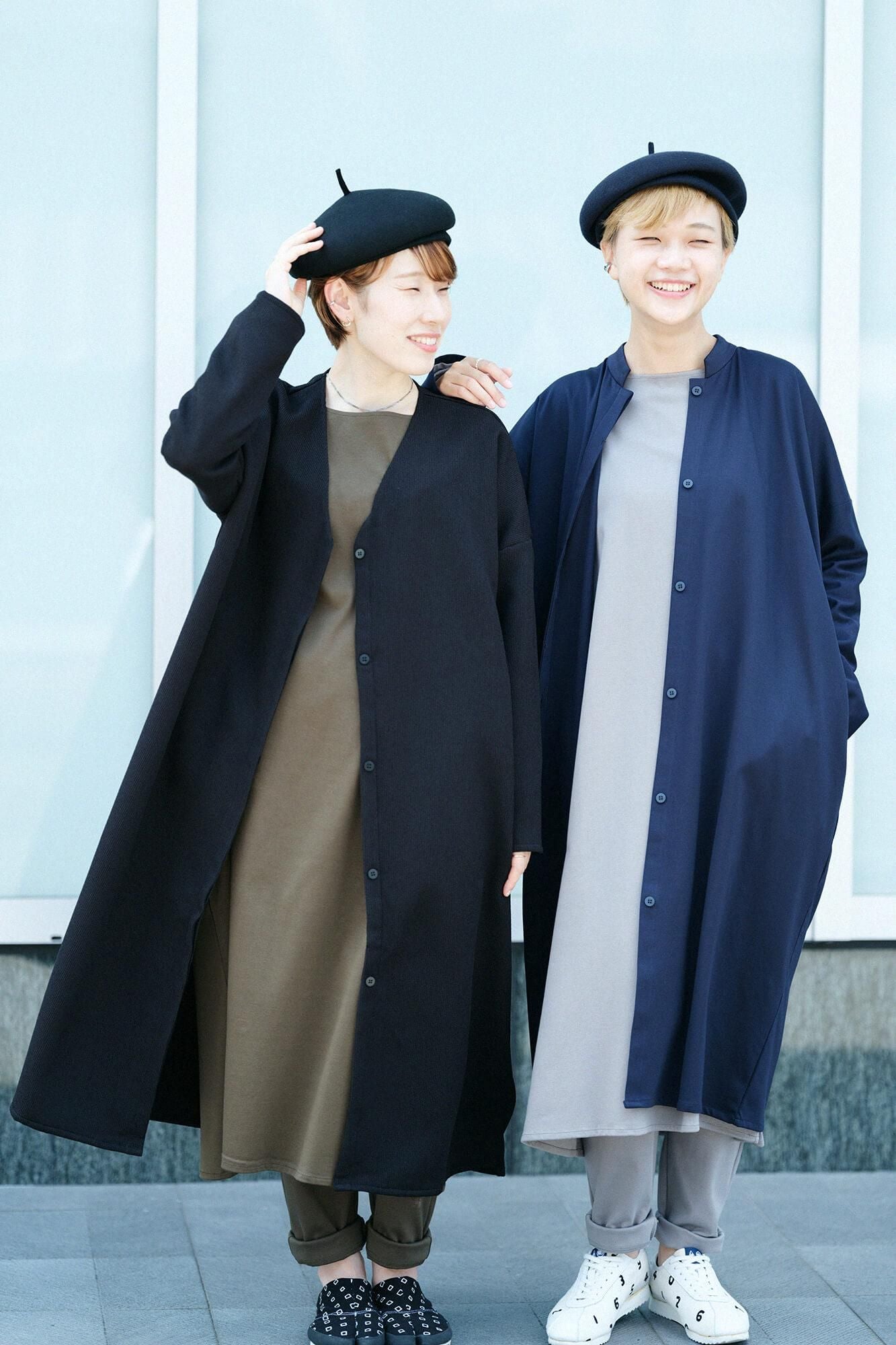 펀치 로마 보트 목이 긴 소매원피스/ 마우스 색상