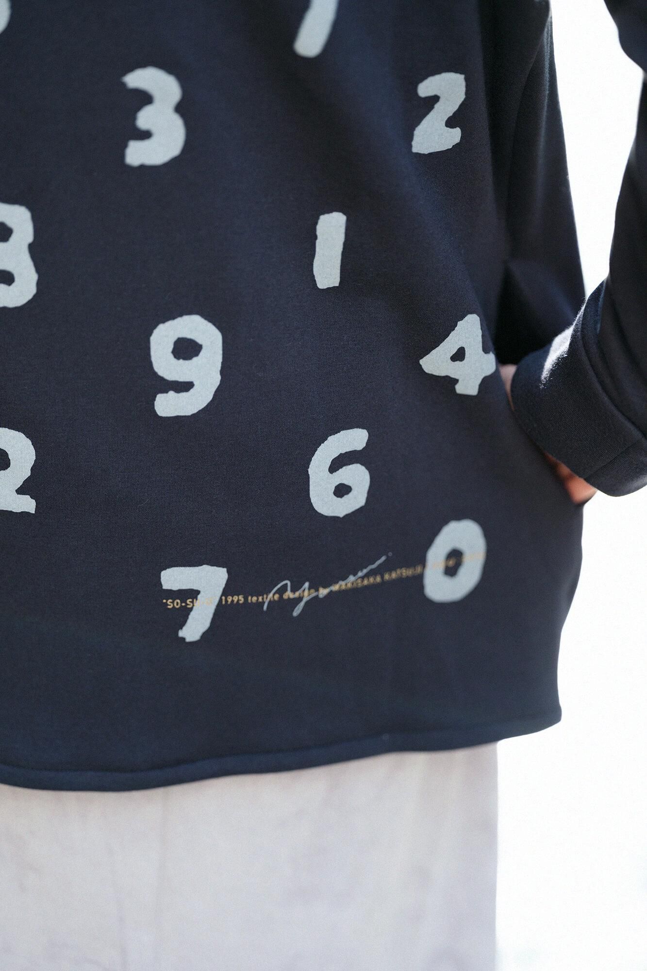 Blouson col montant en maille boa au dos/marine foncé x SO-SU-U▲