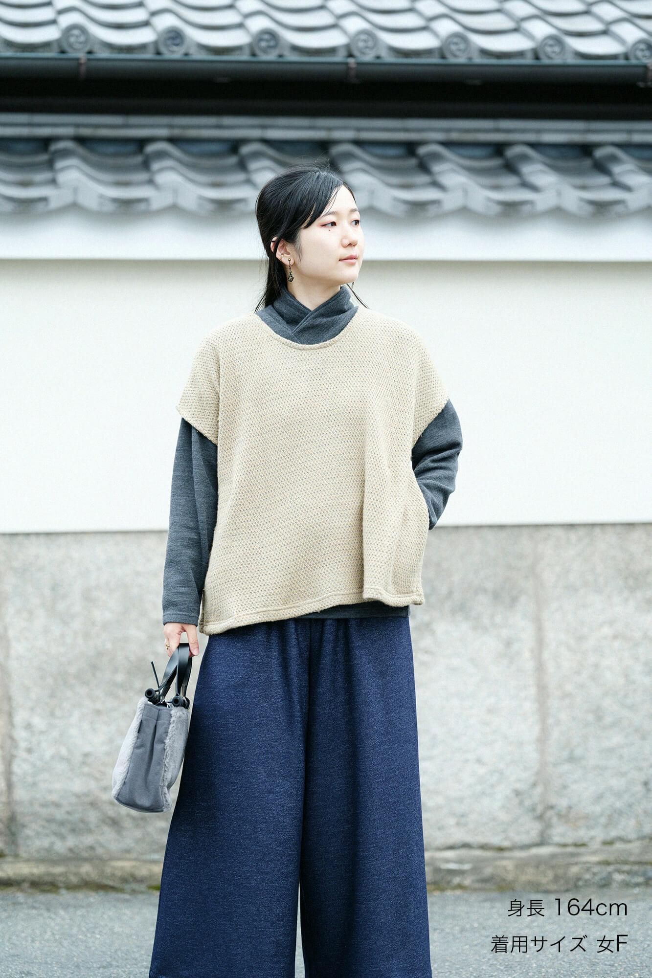 뜨개질 (AMI) 사각형옷 어깨라인(Katasen)/Yanagi Nezu