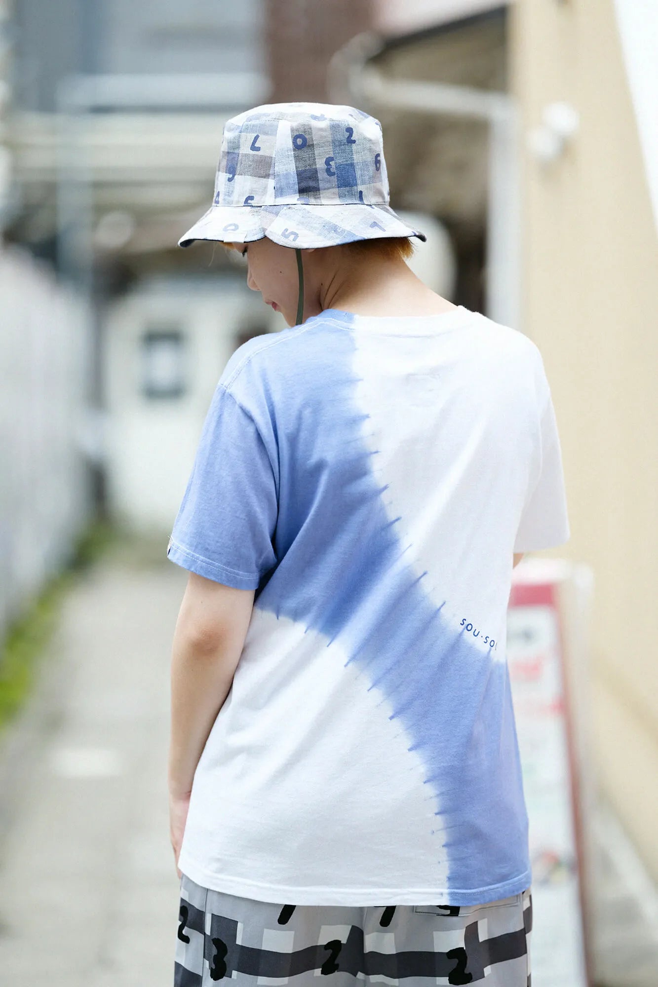 [Versand voraussichtlich um den 30. Juni] Kinkiyo Shibori gefärbtes Kurzarm-T-Shirt [5.0] / Planet White x Sky Blue