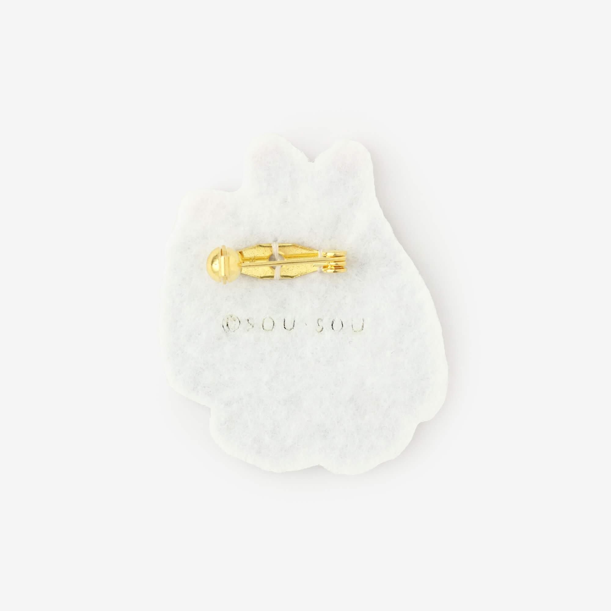 Ornements de broderie/poupées d'argile chat