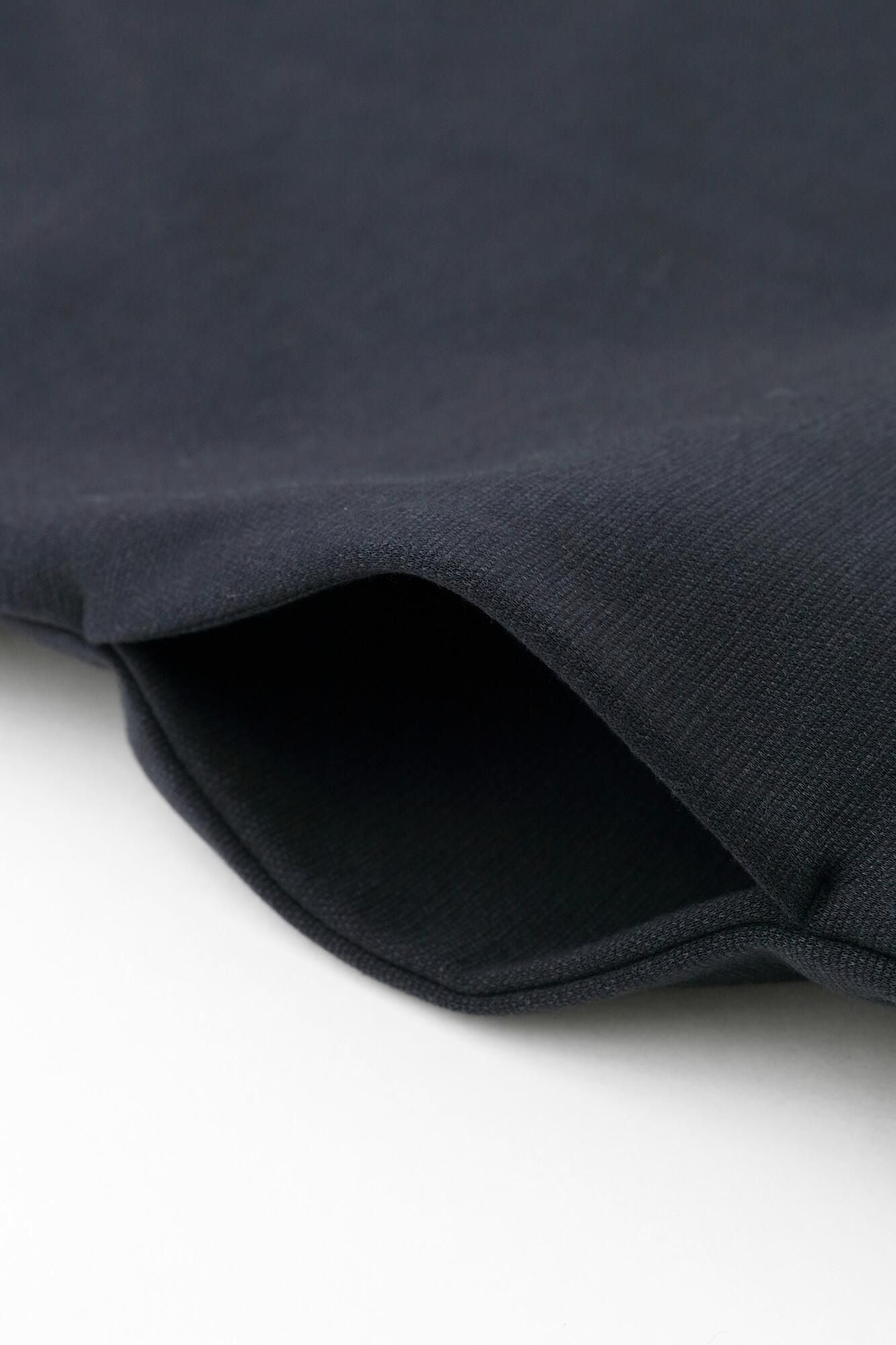 Weiches Thermo(R) gebürstetes Futter, U-Boot-Ausschnitt, L/S-Kleid in Maxilänge/Tiefblau