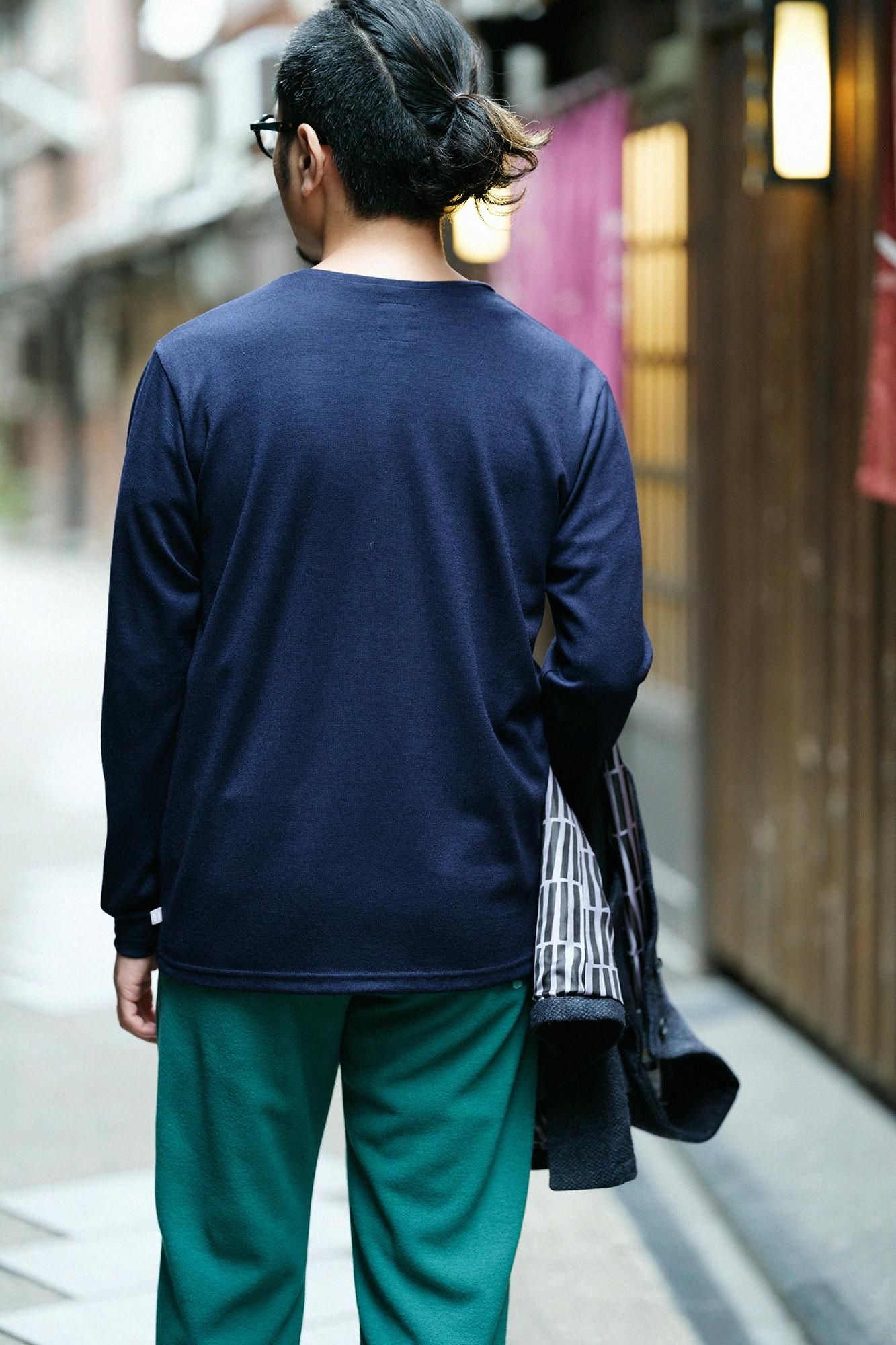 Washable Plain Stitch Wool Long Sleeve Pocket T-shirt／Dark Navy
