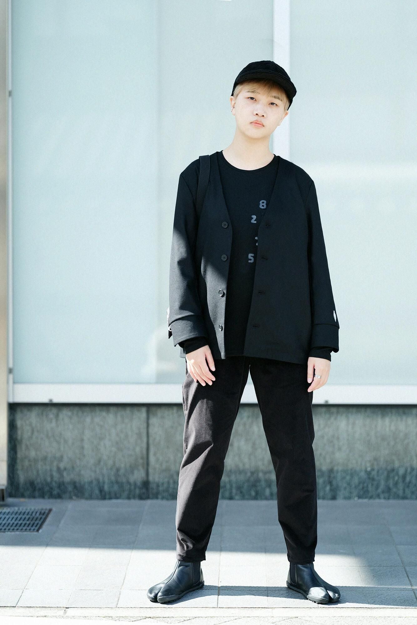 平針織 可洗羊毛 長袖口袋T-shirt  ／黑色