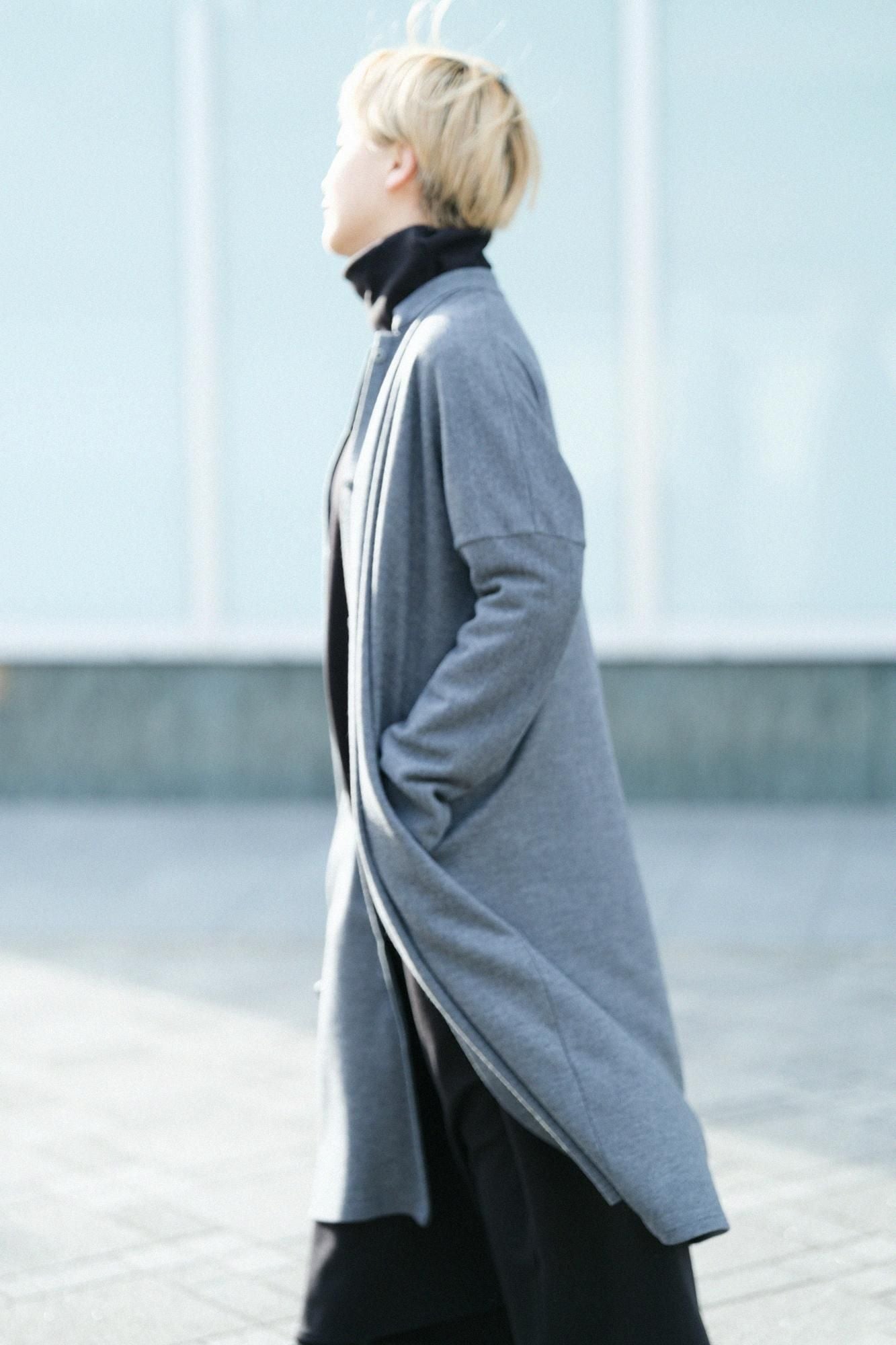 Manteau clair à col montant en laine Super 100's double face (Ryomen Ami)/frêne foncé (Koihai)