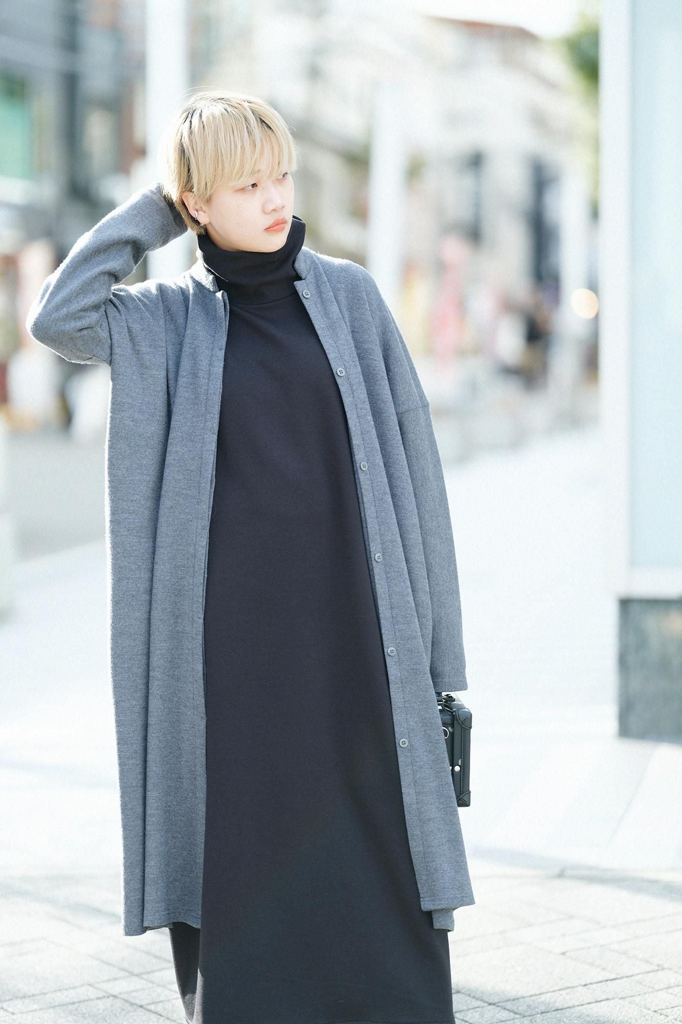 Manteau clair à col montant en laine Super 100's double face (Ryomen Ami)/frêne foncé (Koihai)