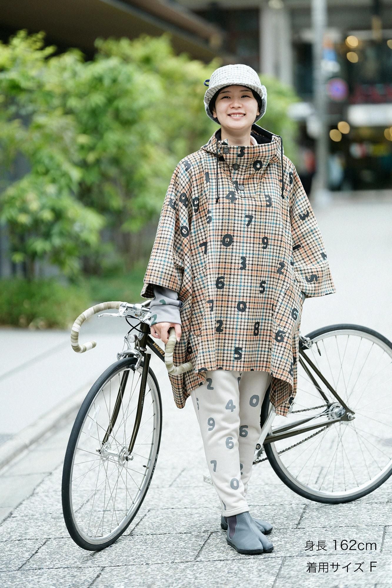 BALLI Twill BIKE Poncho／SO-SU-Uand Blank Cream Check 