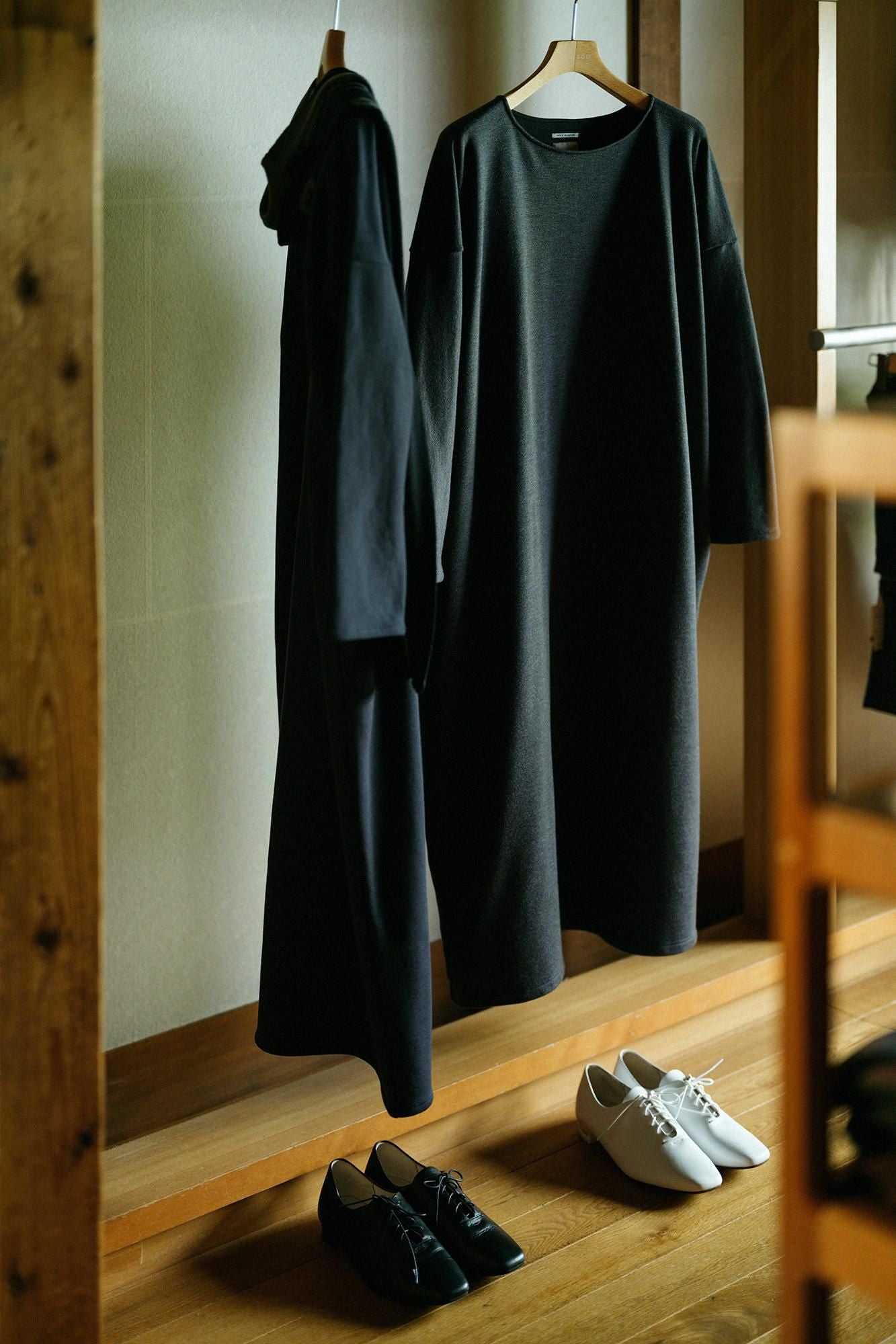 Soft Thermo(R) Doublure brossée Col bateau Robe L/S longueur maxi/souris foncée