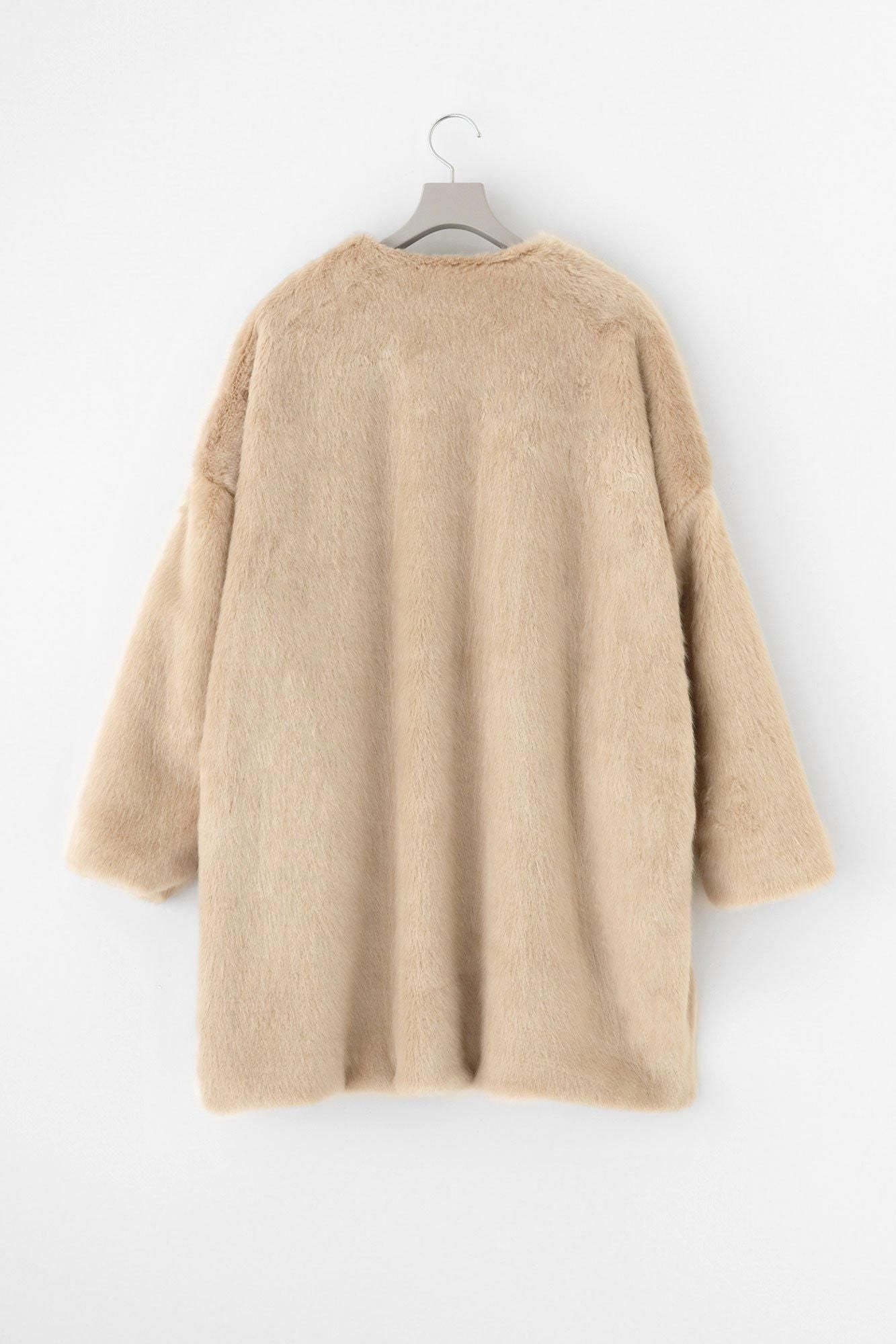 Faux Fur V-neck Light Tunic Coat／Beige