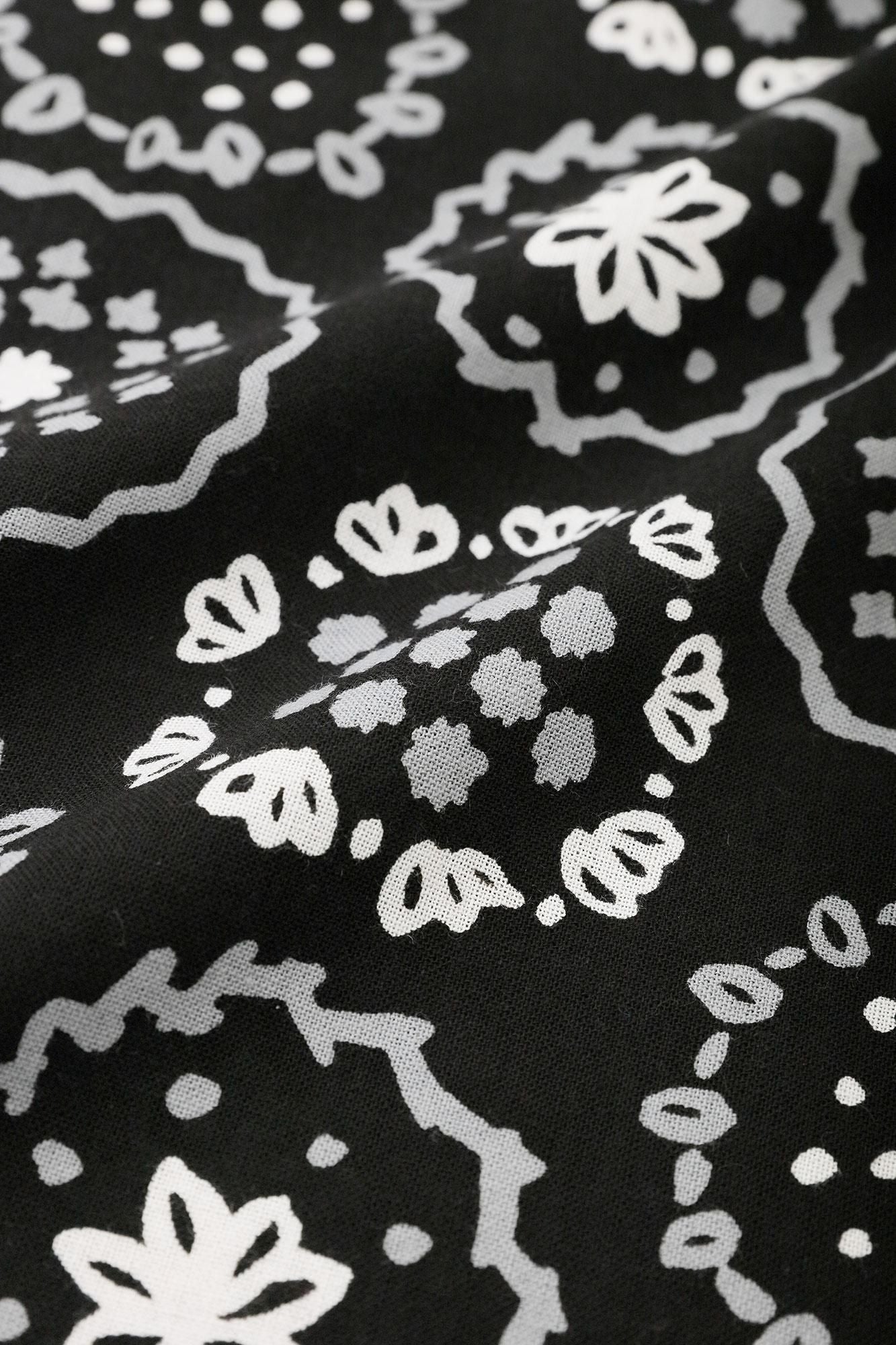 伊势木纹、发髻、方衣、两件/花刺绣