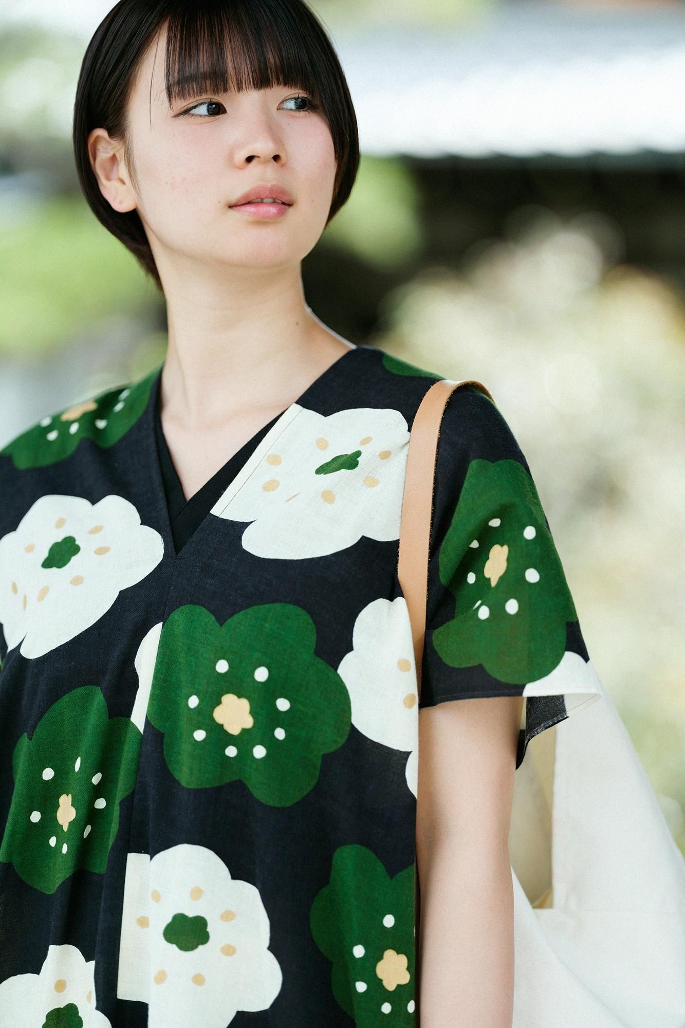 이세모멘 분 직사각형 원피스 후타츠미(둘)/호호에미 검은색