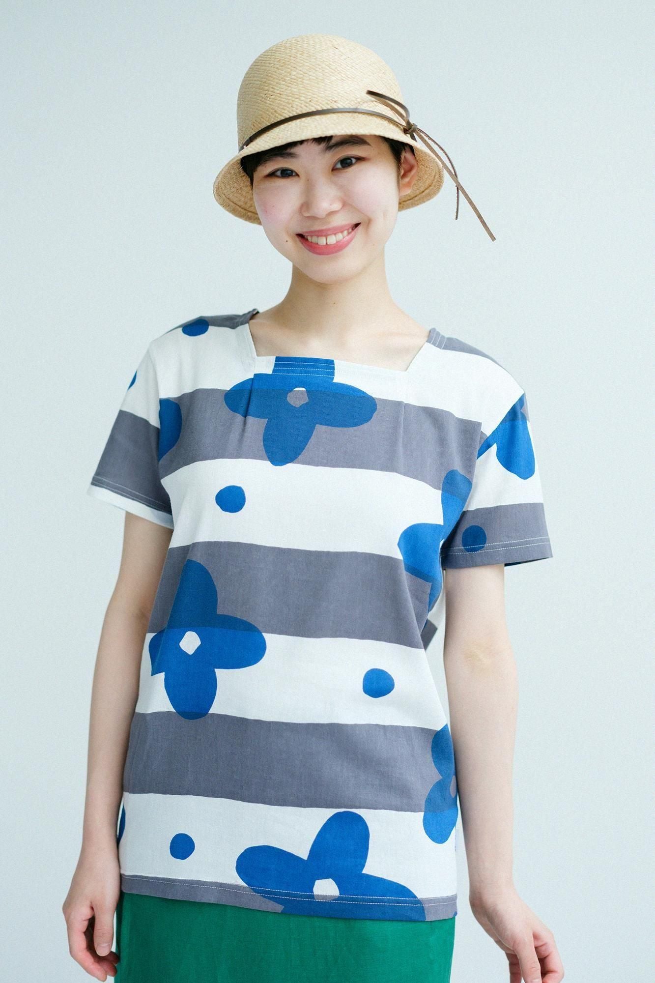 Chizimi Cotton 40/40 Short-sleeved Square Neck Shirt / Floral Breeze