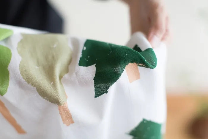 伊勢木綿 textile手ぬぐい／森のおはなし