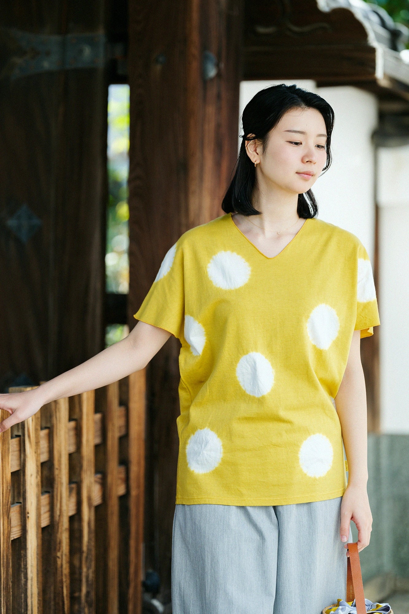 近清絞り 綿和紙天竺 袖なしジバン／水玉大（みずたまだい） 黄金色（こがねいろ）×つくも