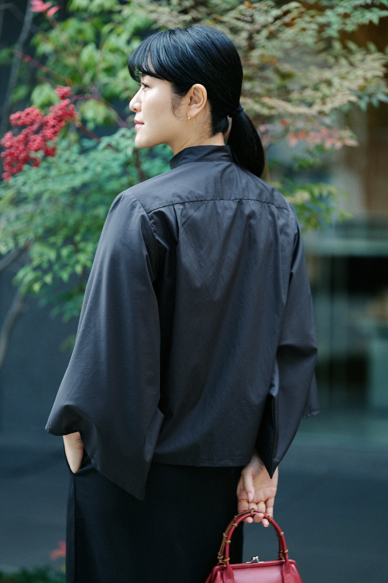 200双ブロード 円領（えんりょう）／濡羽色（ぬればいろ）