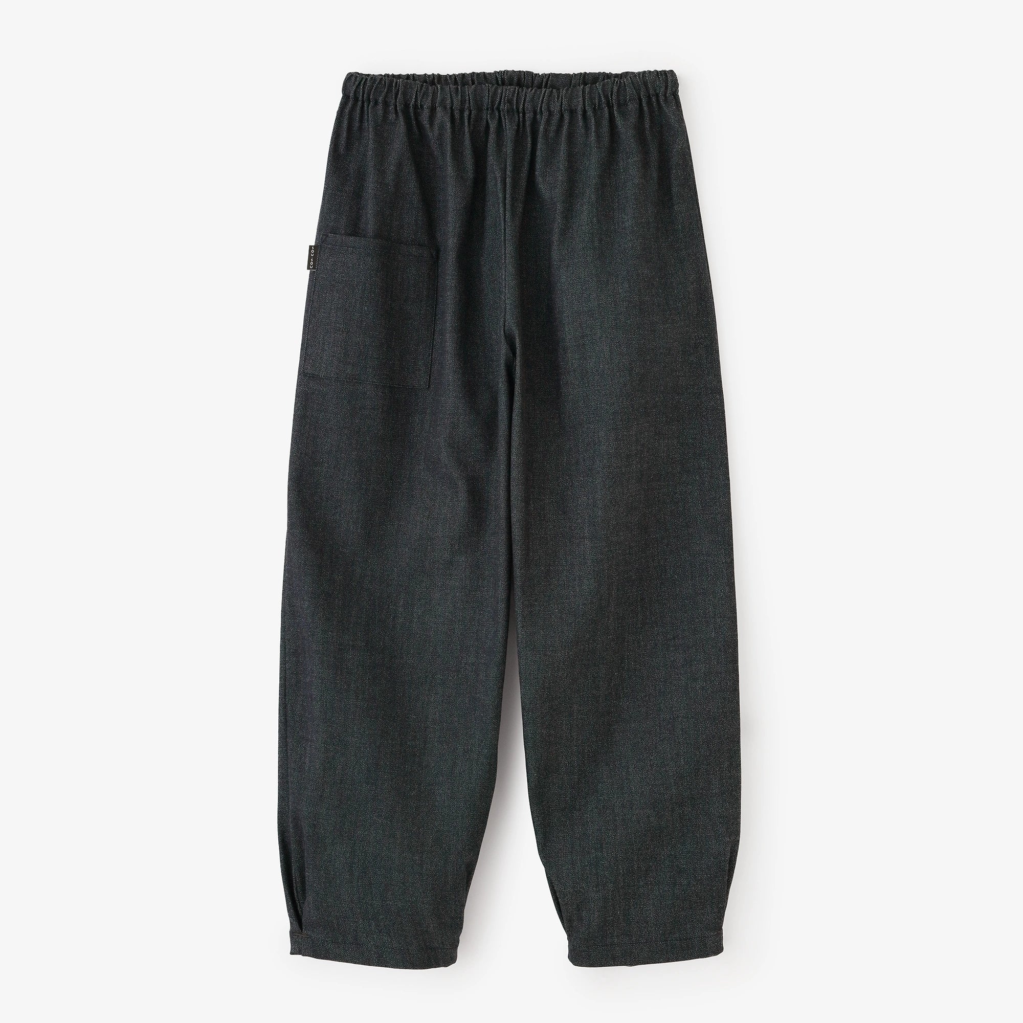 【Expédition prévue vers le 22 septembre】Pantalon en denim stretch / indigo foncé 