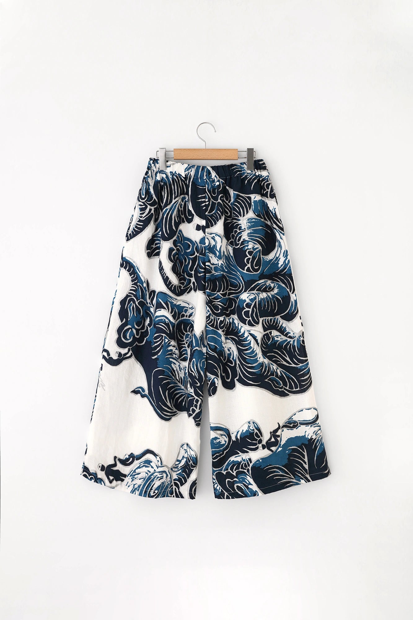 【预计4/21发货】麻阔腿裤／flying elephants 蓝银色