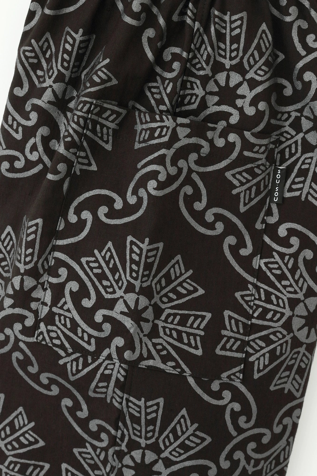 伸棉麻 哈倫褲／圓環風車紋 再現深棕色