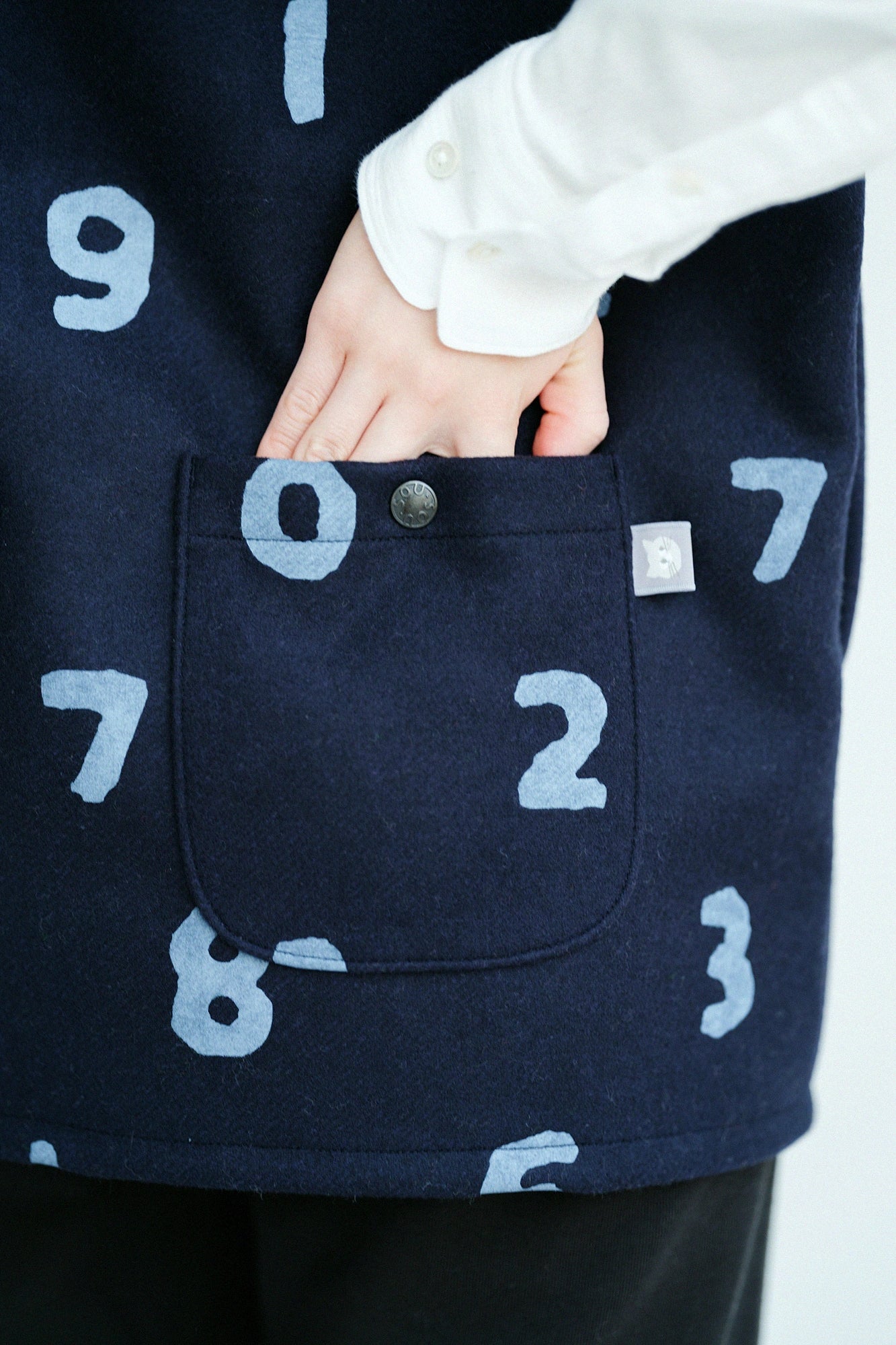 ダブルメルトン BIKEフードベスト／SO-SU-U ネイビーブラック