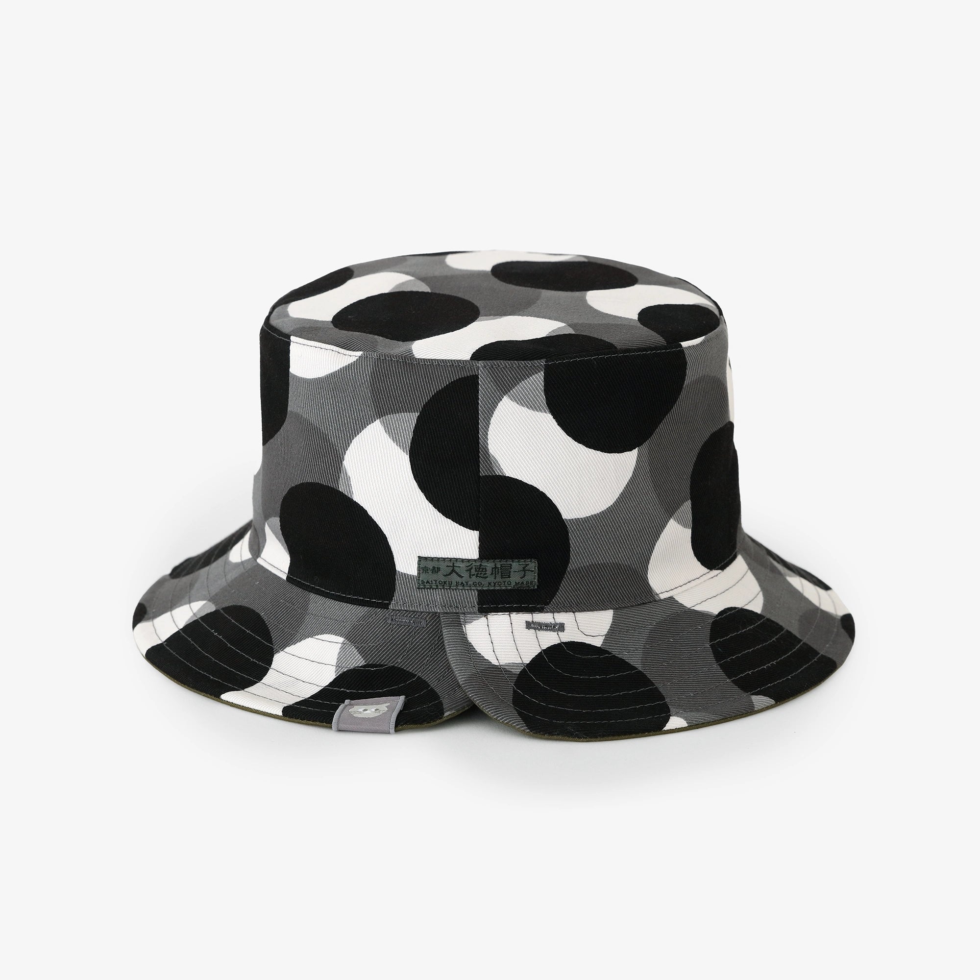 Wende-BIKE-HAT/KPD aus elastischem Twill in Ombre-Grau