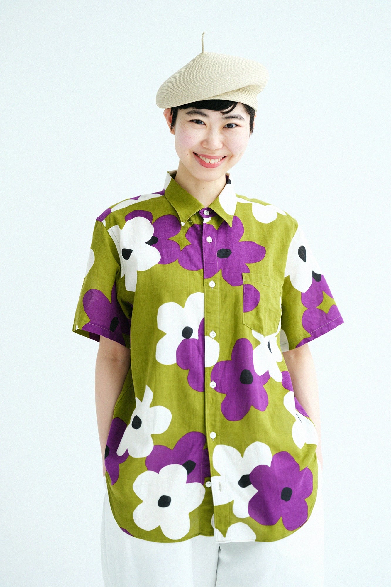 Isemomen Cotton Bun Short Sleeve Shirt／Layered Flowers Green 
