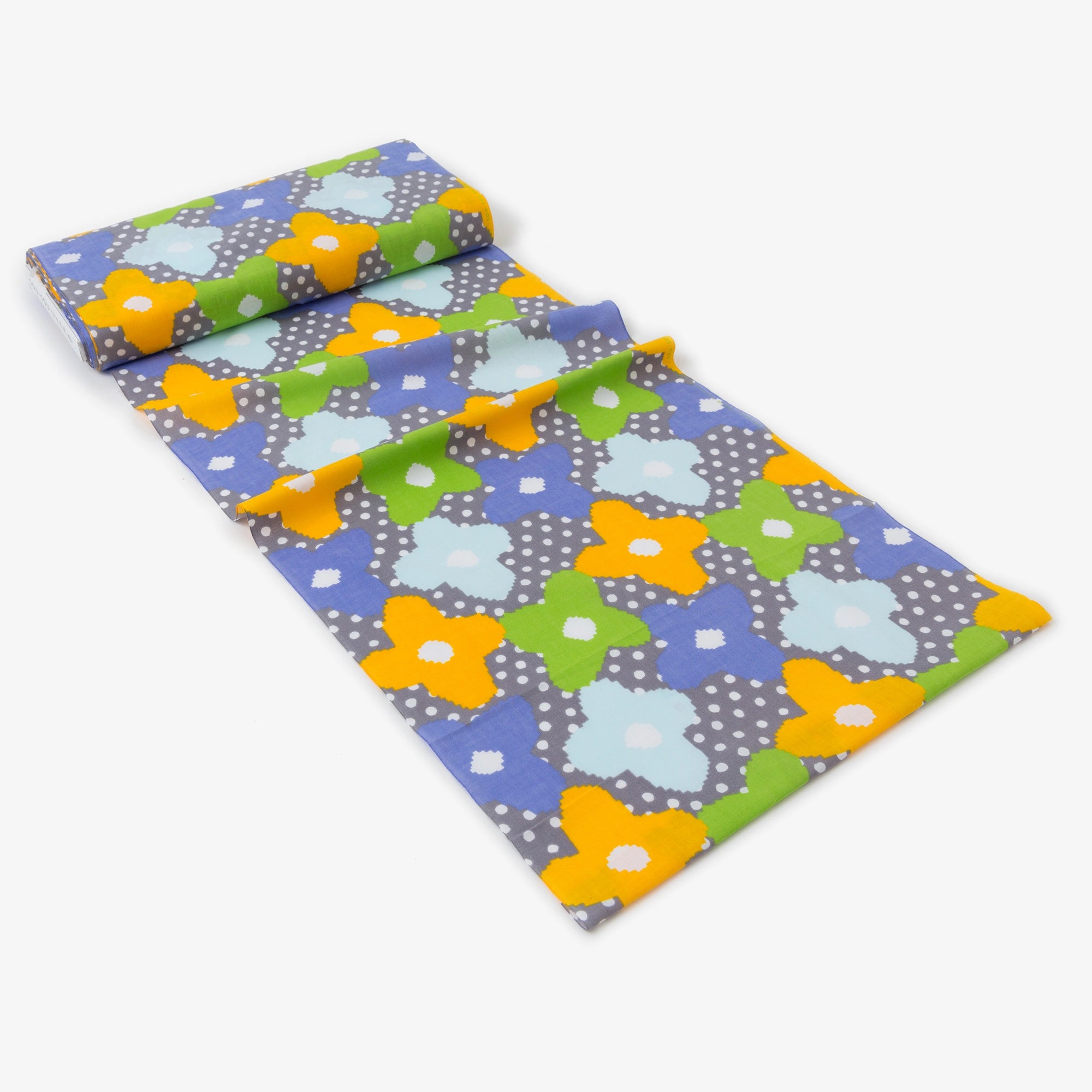 Textile sold in cuts (Isemomen Cotton: Tokuoka) / Wild Flowers Drizzling Rain <50cm>