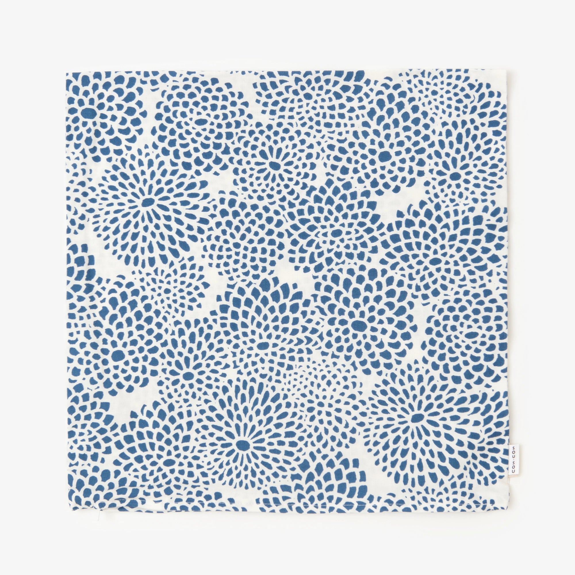 【4週間後発送】平織り21番手 クッション（座布団）カバー／菊づくし 鳥の子色