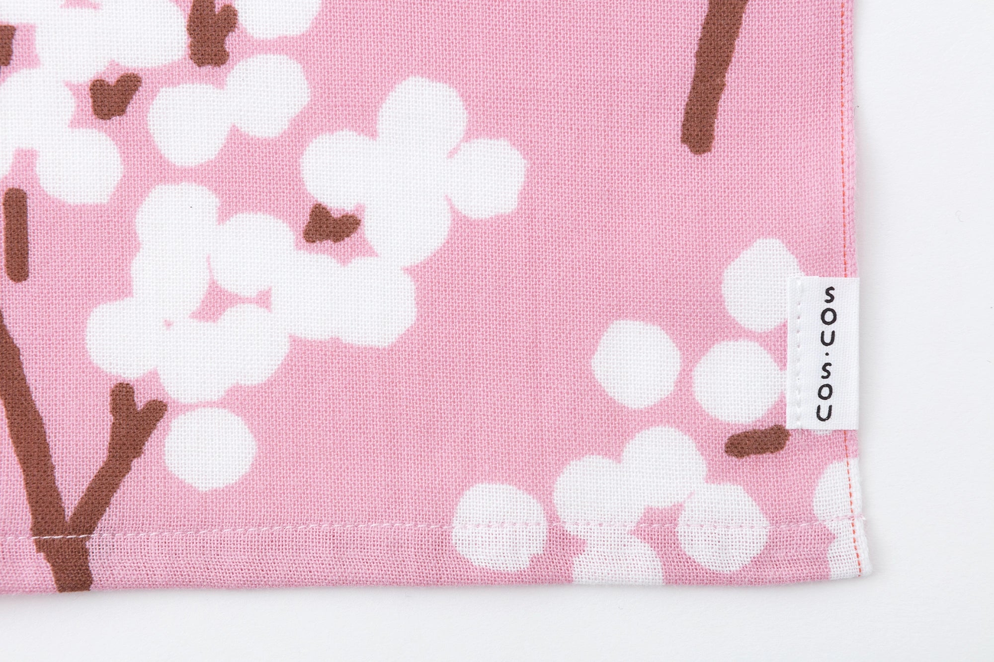 Isemomen Cotton Handkerchief Short Curtain 2-piece / Nandina Pink
