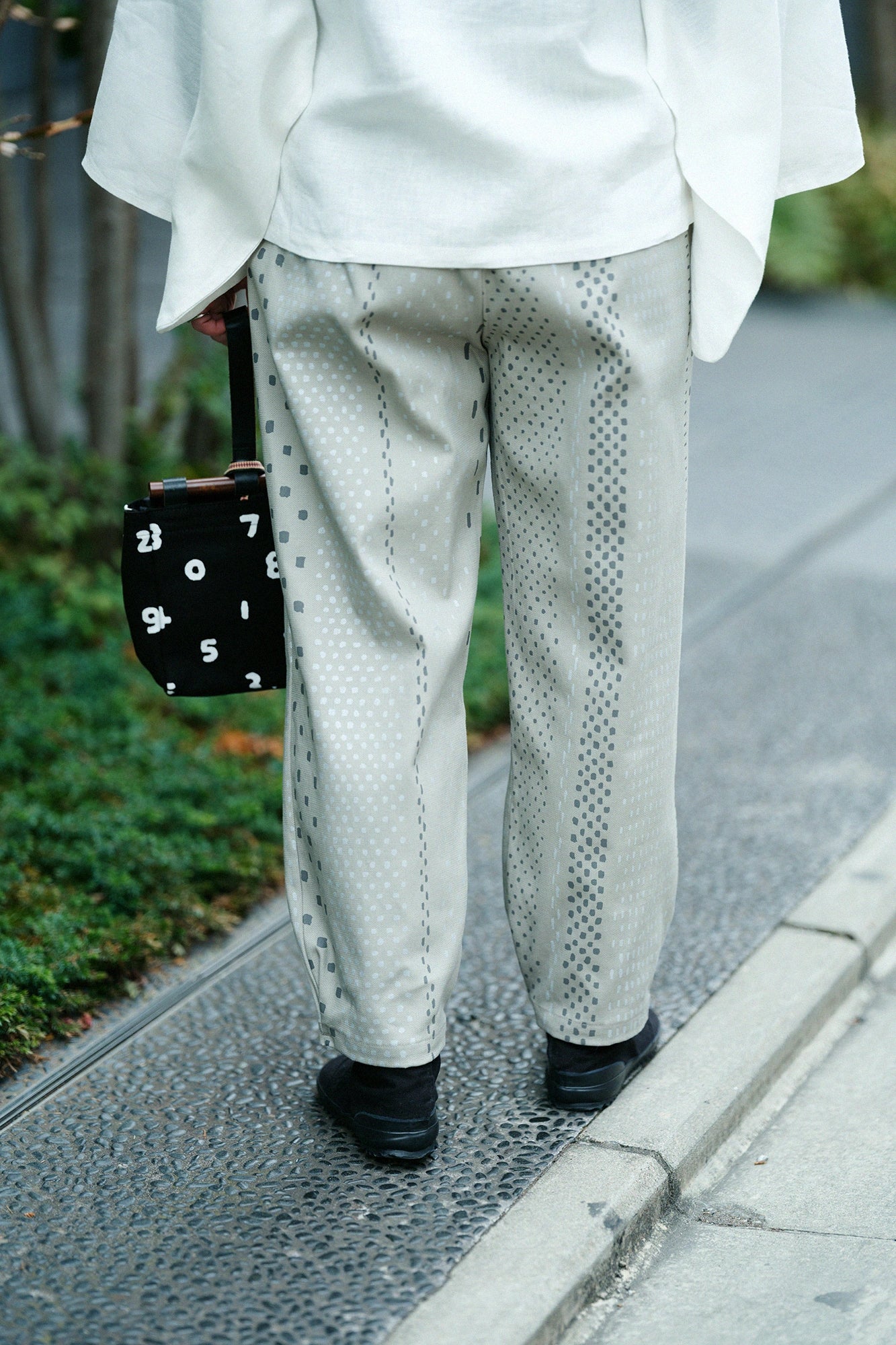 신 도비오리 히다 몸뻬／아라레지마 회색(아쿠이로) 