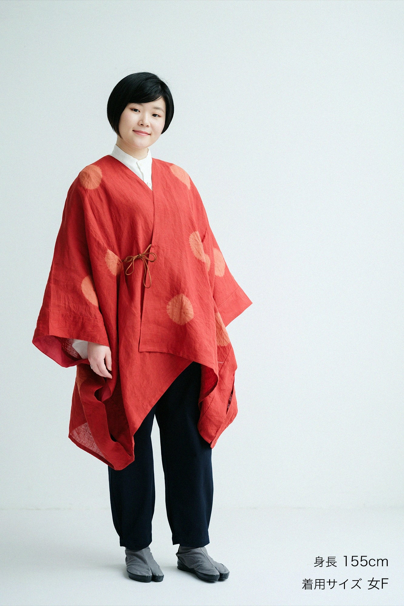 近清絞り 麻 きさらぎ／水玉大（みずたまだい） 臙脂色（えんじいろ）×樺色（かばいろ）