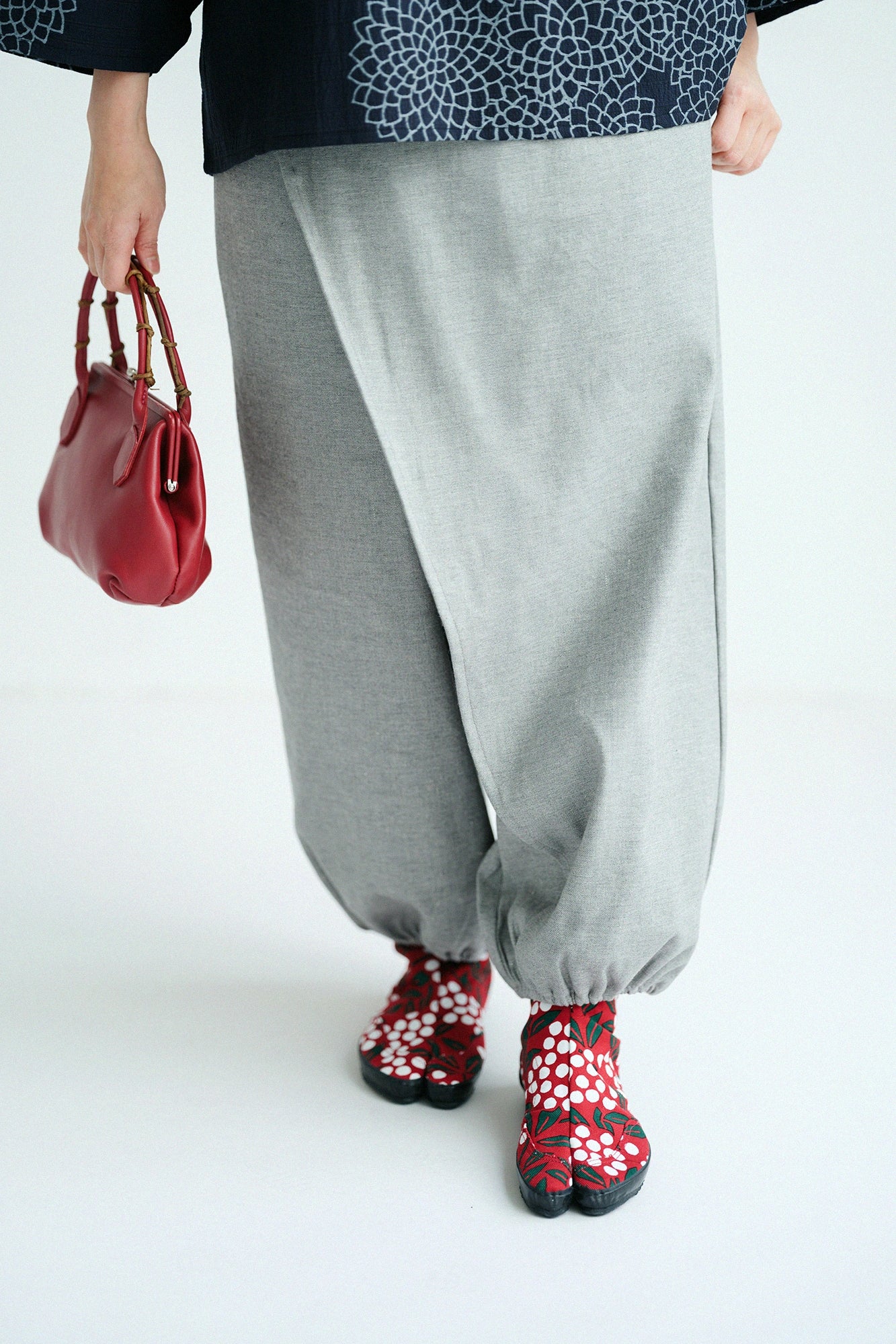 綿麻 綾織（あやおり） 手柄寛衣下（たかみかんいした）／素鼠（すねず）