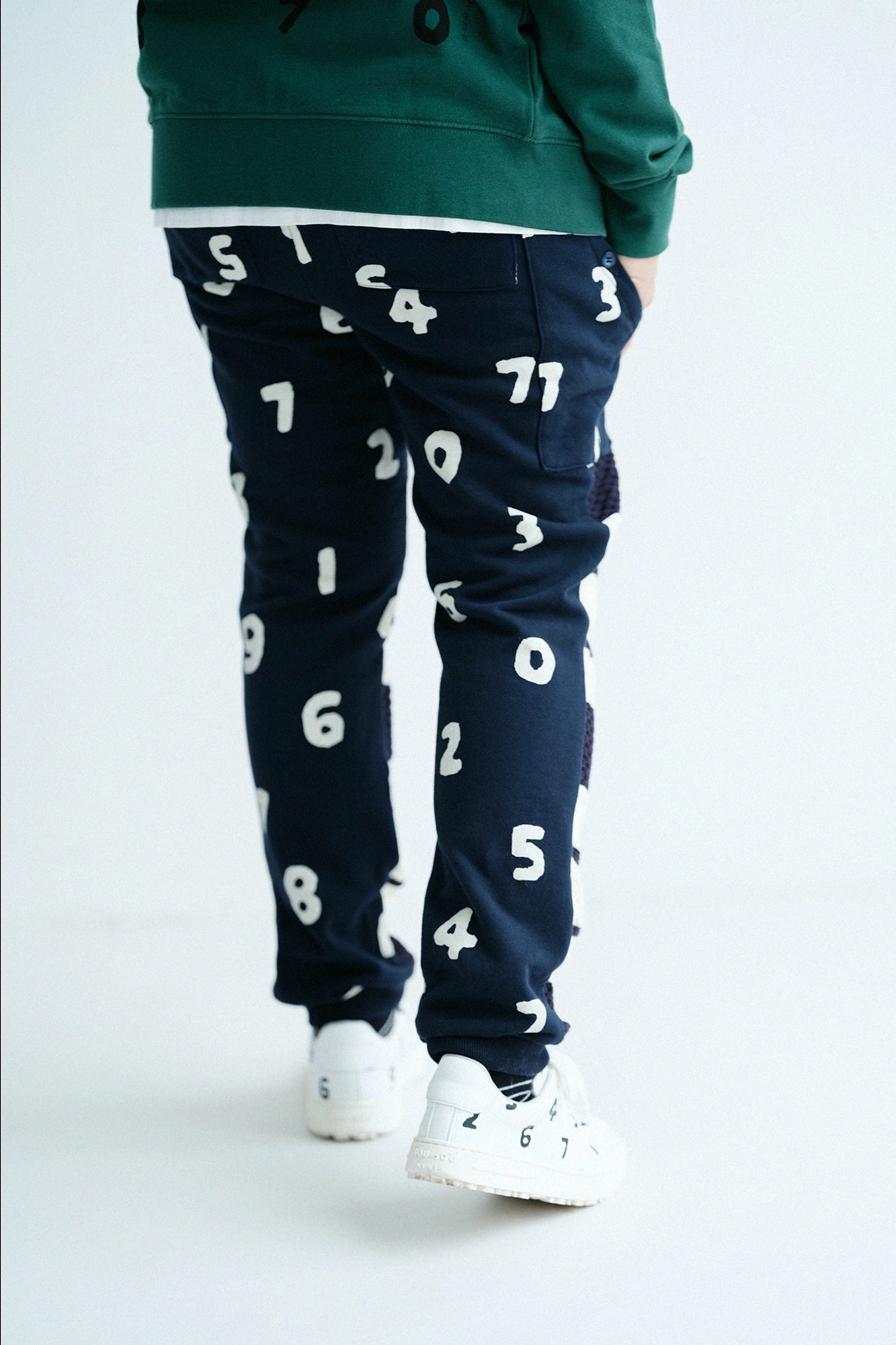 ケーブルジャカード×裏毛 BIKEパンツ／エクリュ ネイビーボーダー×SO-SU-U