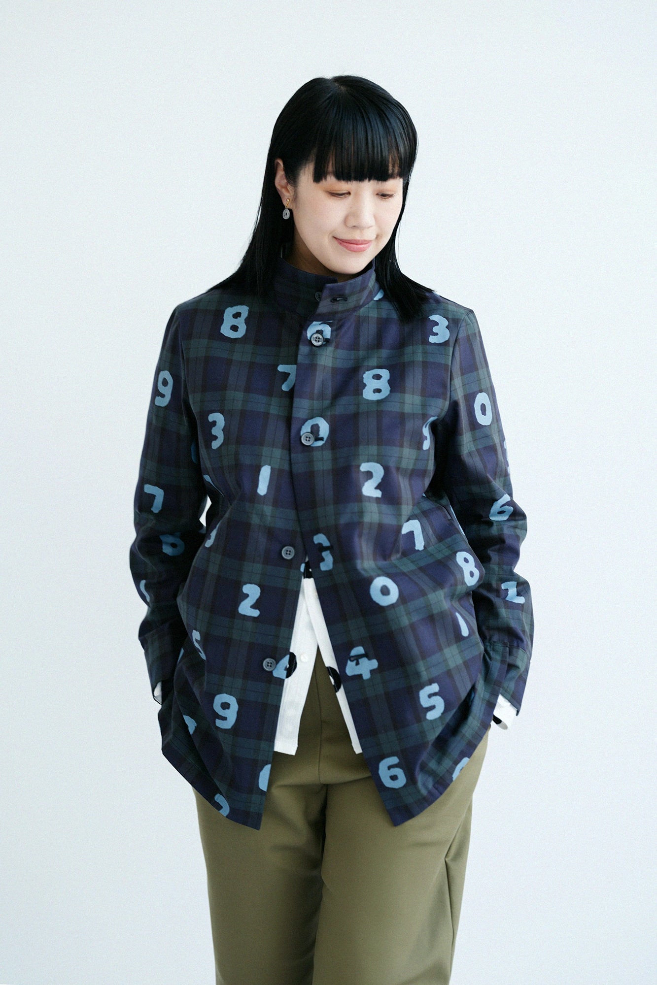 Hochdichter Twill-Kurzmantel mit Stehkragen/SO-SU-U schwarze Uhr