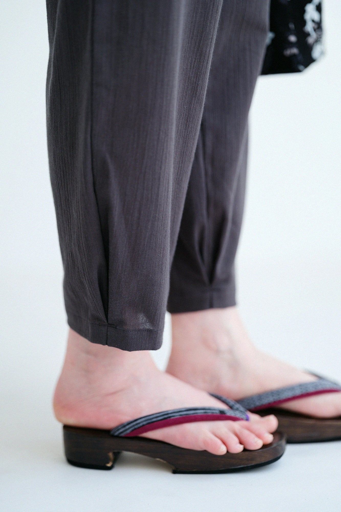 [Versand voraussichtlich um den 23. Juni] Takashima Chijime 20/20 Hida Monpe/Dark Ash