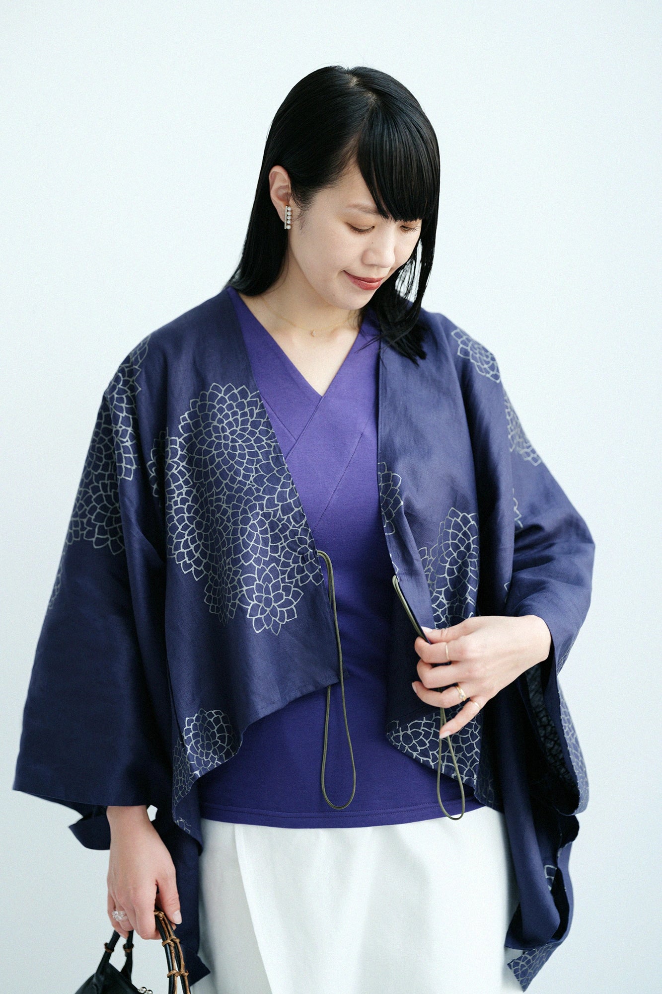  Chanvre Kisaragi courte longueur/Kumomani, chrysanthème et marge, bleu foncé