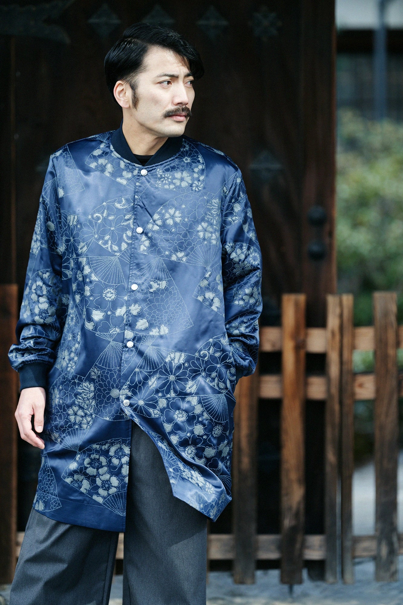 [Expédition prévue fin avril] Blouson réversible en sergé chambray/marine x éventail