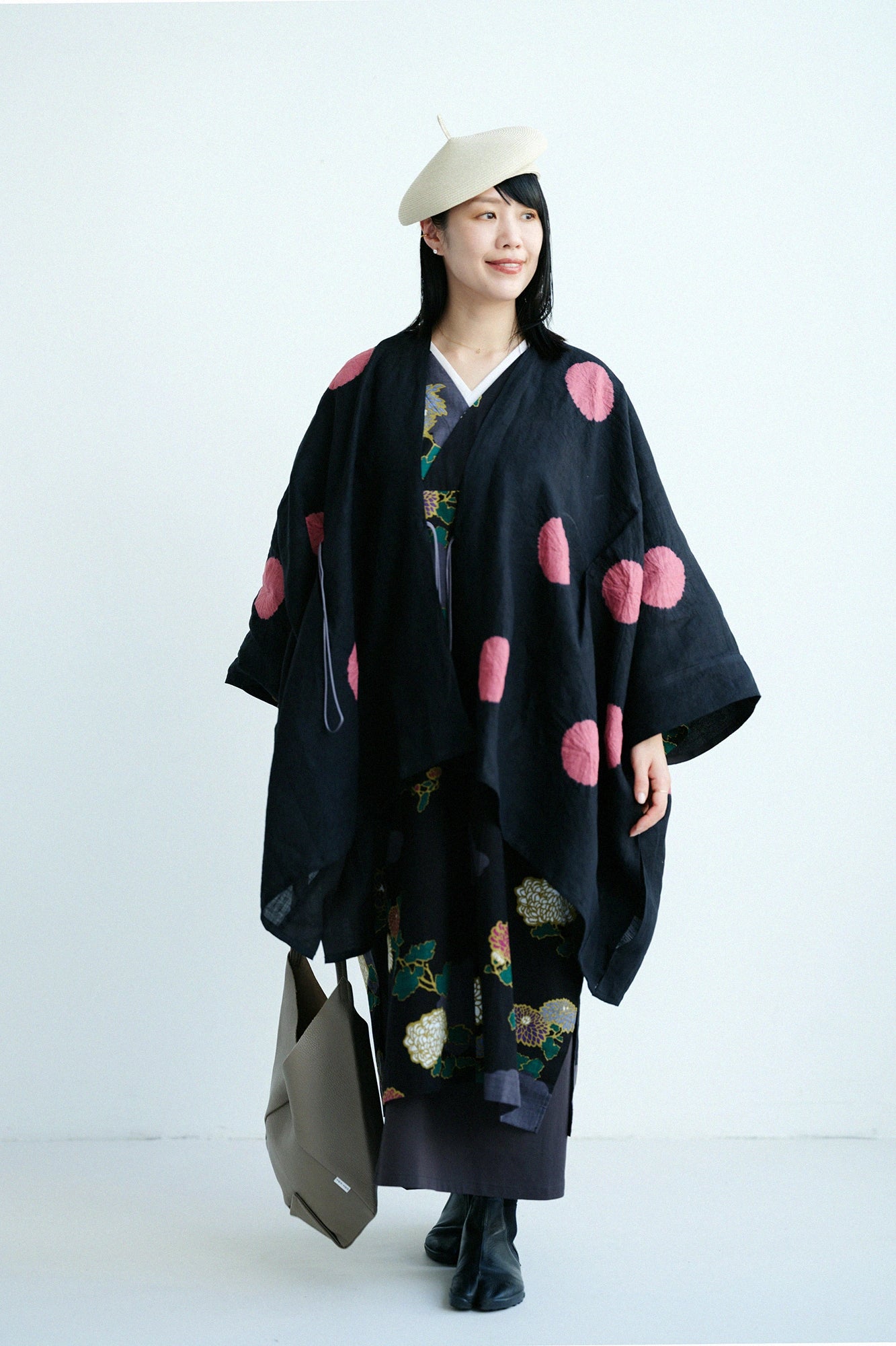 伊勢木綿 文（ぶん） 大帷（おおかたびら）／雲取り（くもどり）に菊